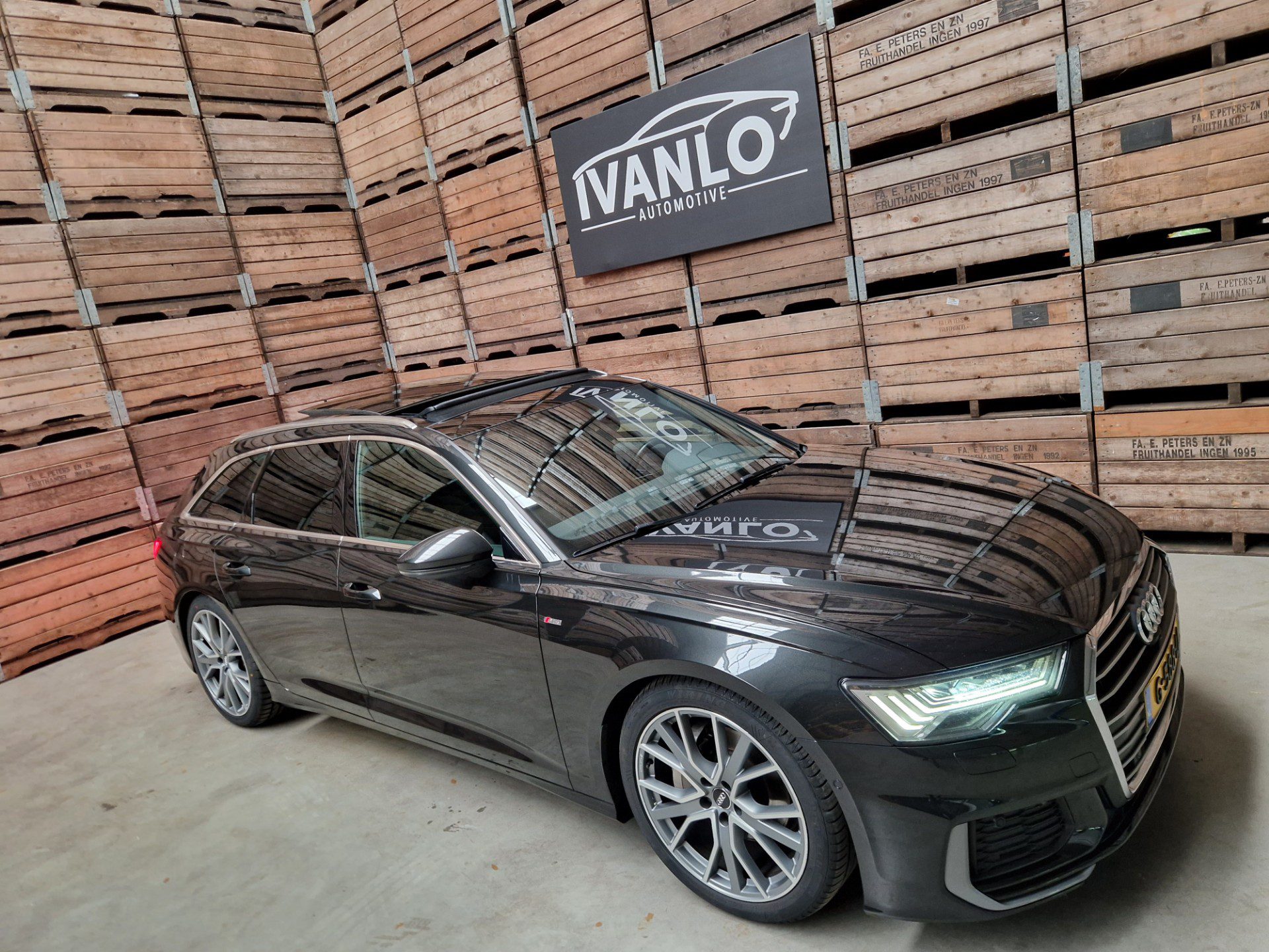 Audi A6 Avant 45 TFSI S edition 3x S-line Led Pano trekhaak VCP 360 B&O 20″LM