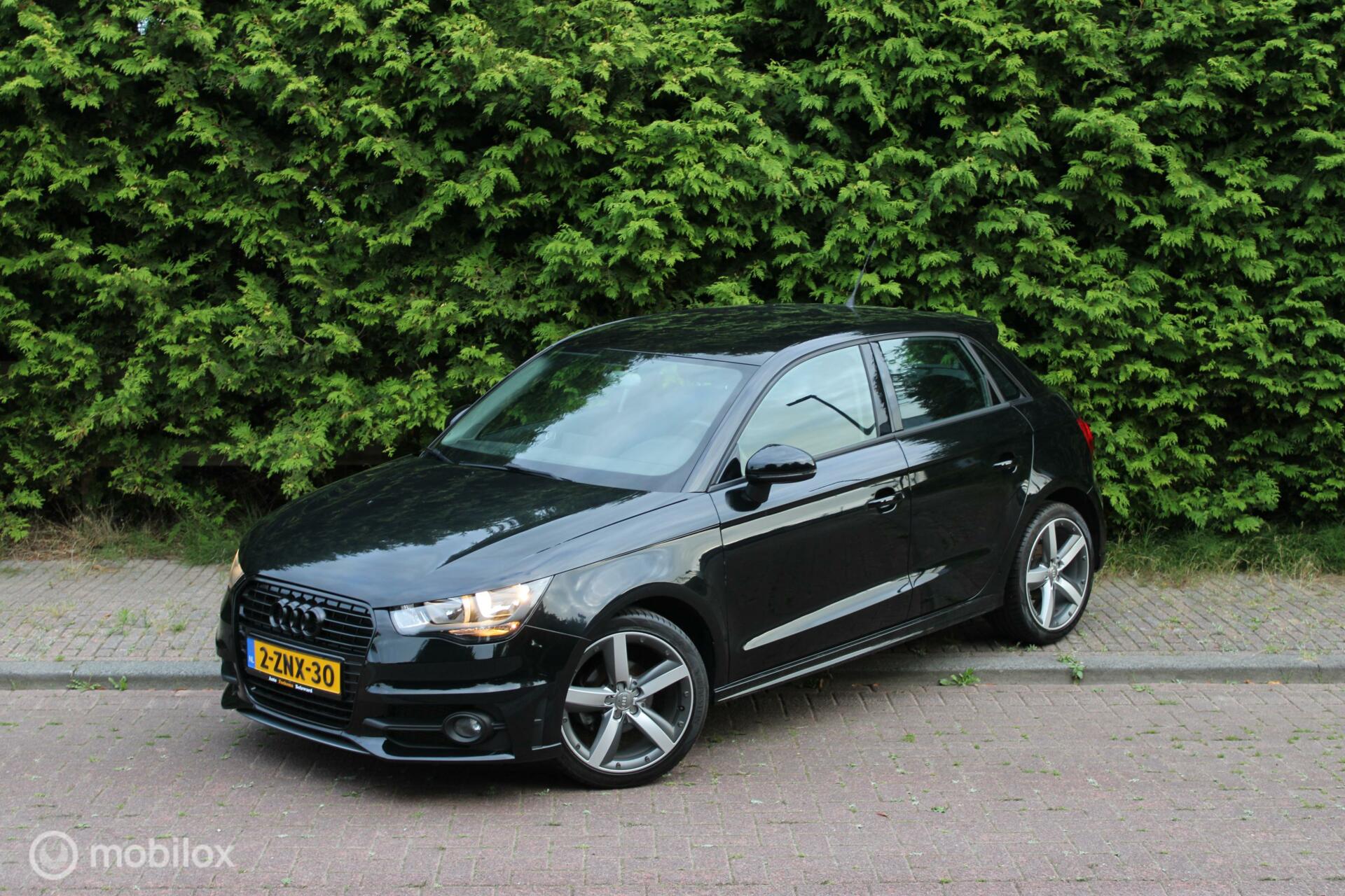 Audi A1 Sportback 1.2 TFSI S-Line Navigatie Airco Cruise control