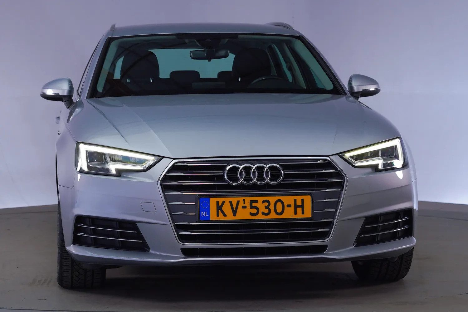 Audi A4 AVANT 1.4 TFSI Edition Aut [ Full-led Sportzetels Nav Parkeersensoren ]