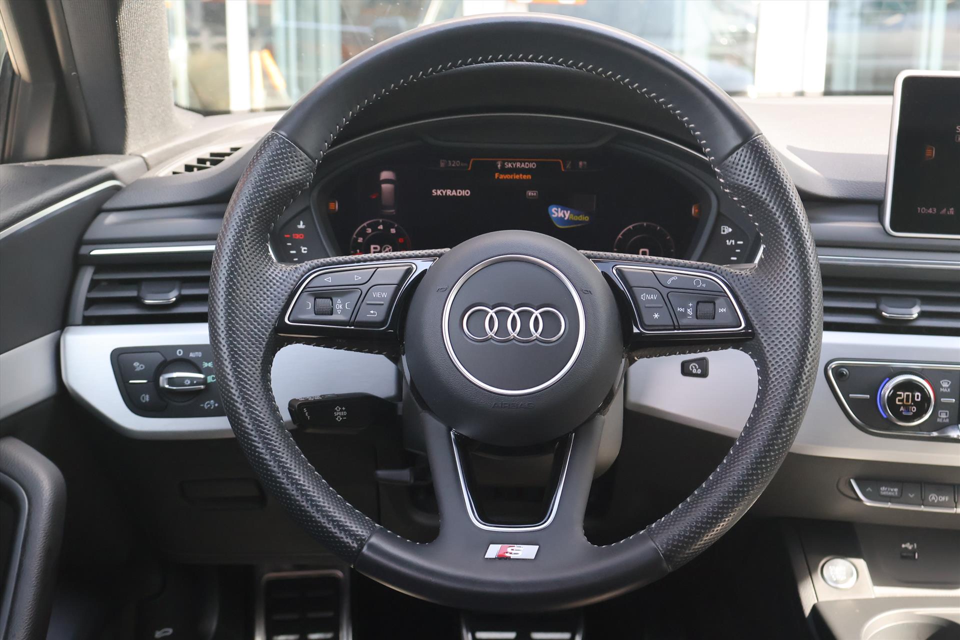 Audi A4 Avant 2.0 TFSI S-Line 190pk | 1e eigenaar | DAB | Navi Full | Cruise | Audi Virtual