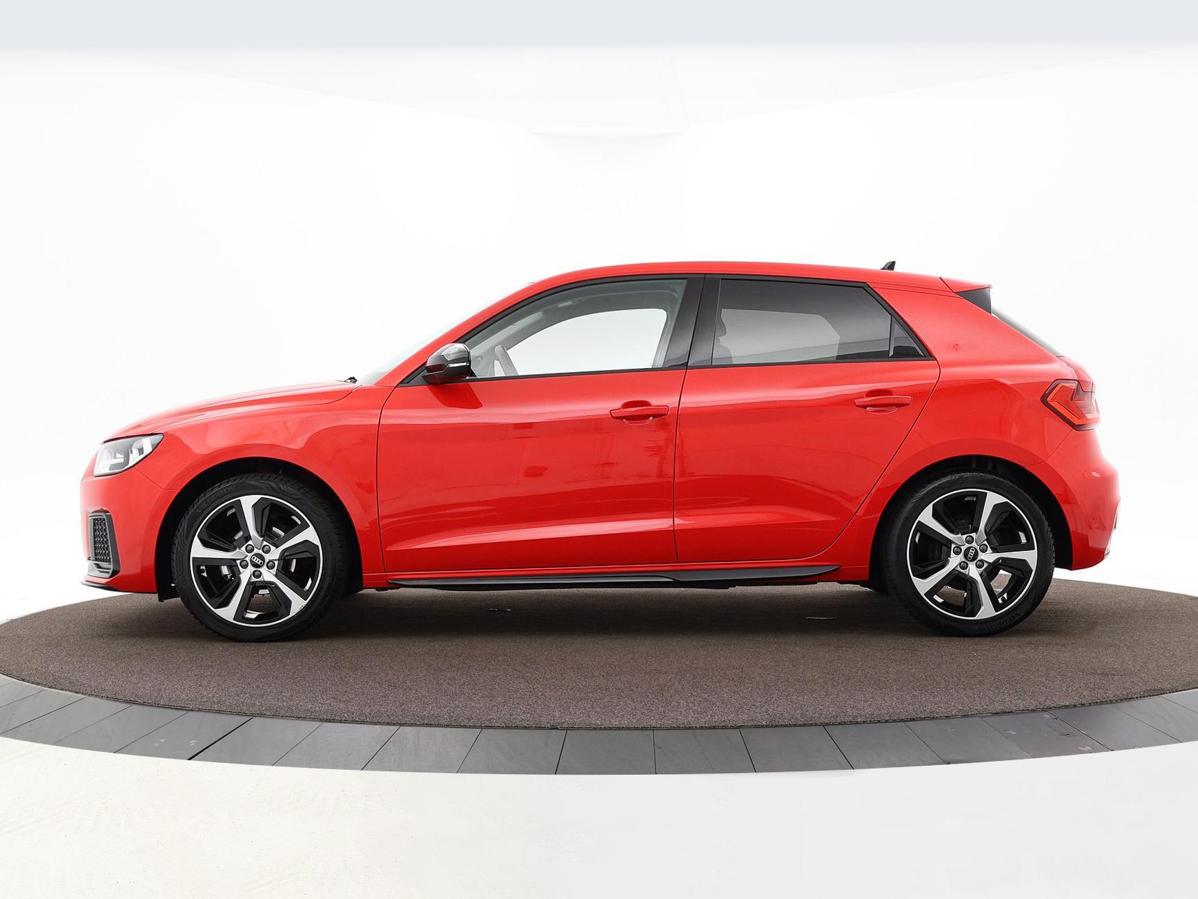 Audi A1 Sportback 25 Tfsi 95pk Advanced edition | Climatronic | P-Sensoren | Smartphone Interface | Cruise Control | Getint Glas | 17” Inch | Garantie t/m 30-11-2026 of 100.000km