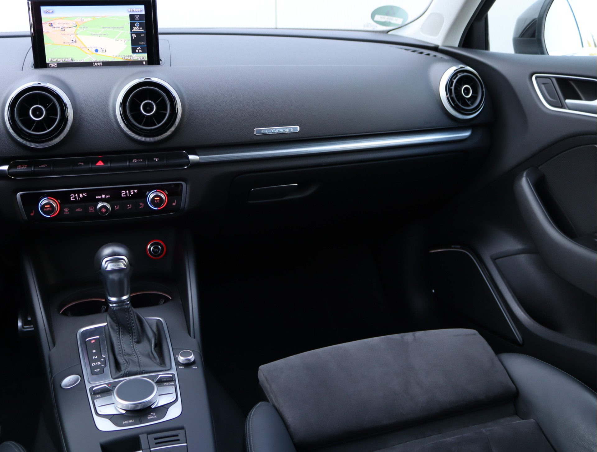 Audi A3 Sportback 1.4 e-tron S-Line Pro Line plus | Keyless | B&O | Matrix LED | Adaptieve cruise