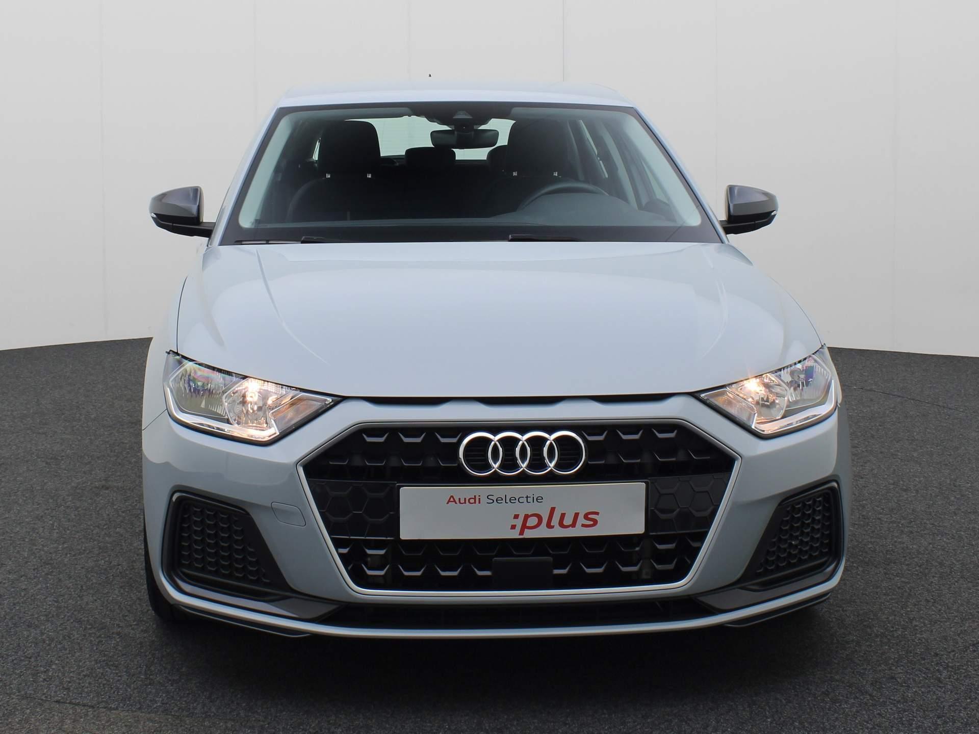 Audi A1 Sportback 30 TFSI/110PK Advanced edition · Cruise control · Parkeersensoren · Auto.airco