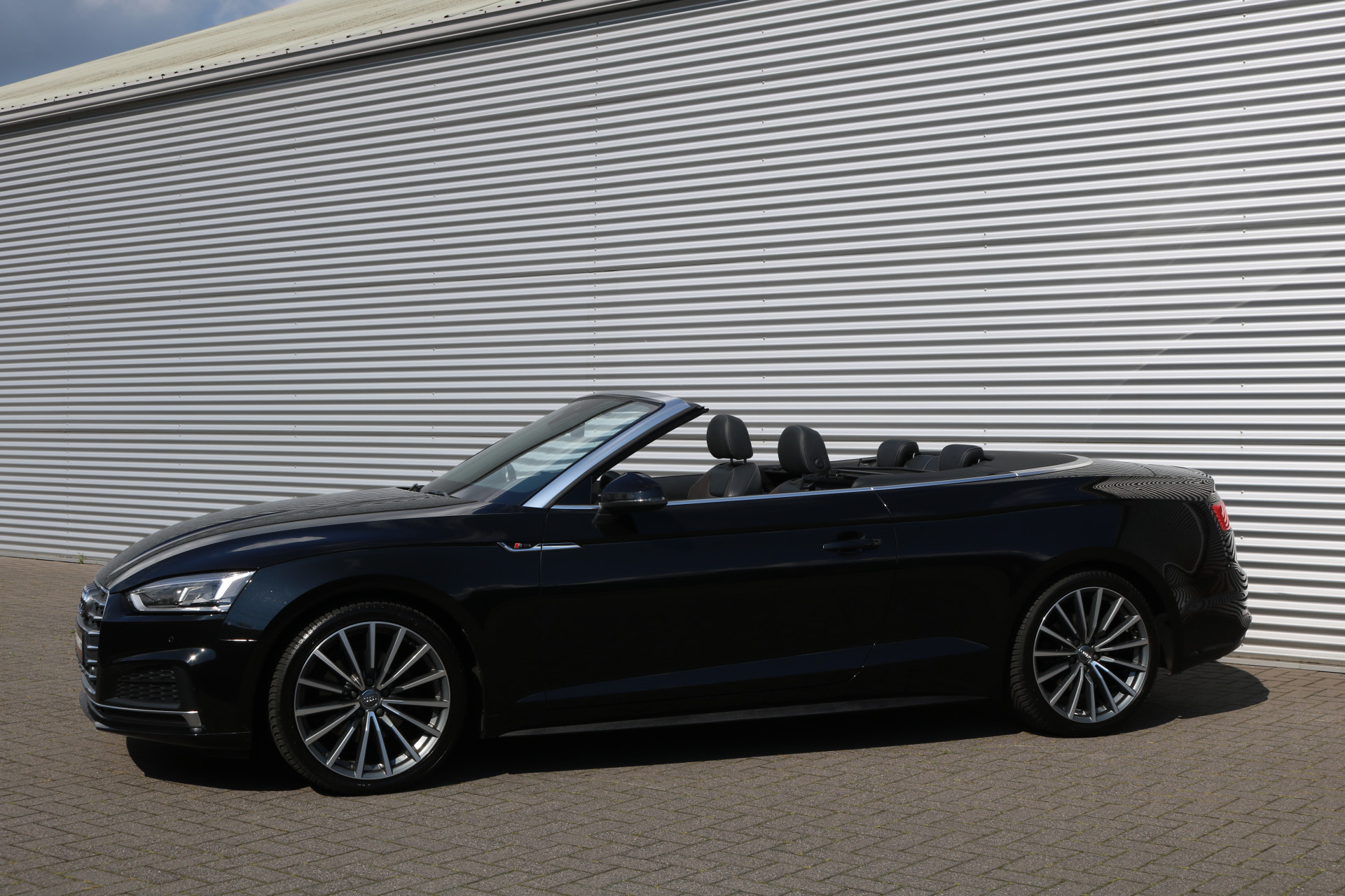 Audi A5 Cabriolet 2.0 TFSI S-Line Aut (Sportinterieur Clima Cruise Full-Led 19InchLMV Windschot Pdc V+A)