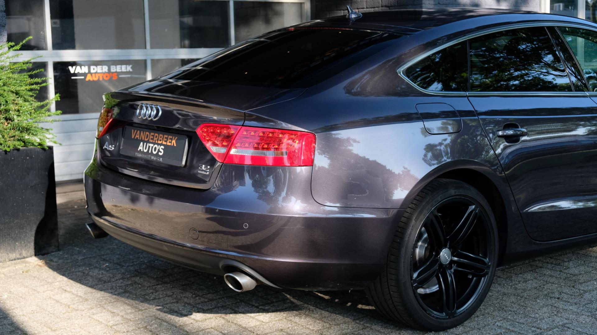 Audi A5 Sportback 3.2 FSI quattro 265PK Leder Navi