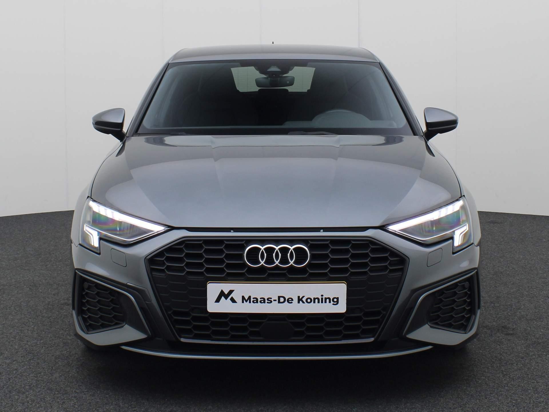 Audi A3 Sportback 30 Tfsi 110PK S-tronic S edition | ACC | P-Sensoren | Navi | Smartphone Interface | Sportstoelen | S-line | 17” Inch | Garantie t/m 19-09-2026 of 100.000km