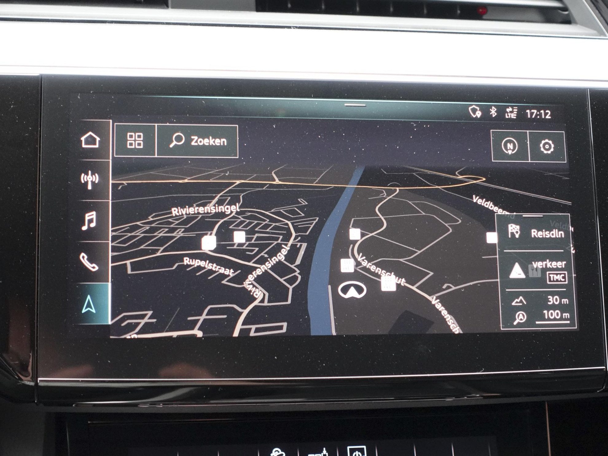 Audi E-Tron 55 Advanced Quattro Navigatie Leder LED Matrix Tour Package Camera DAB+ Electrisch bedienbare achterklep