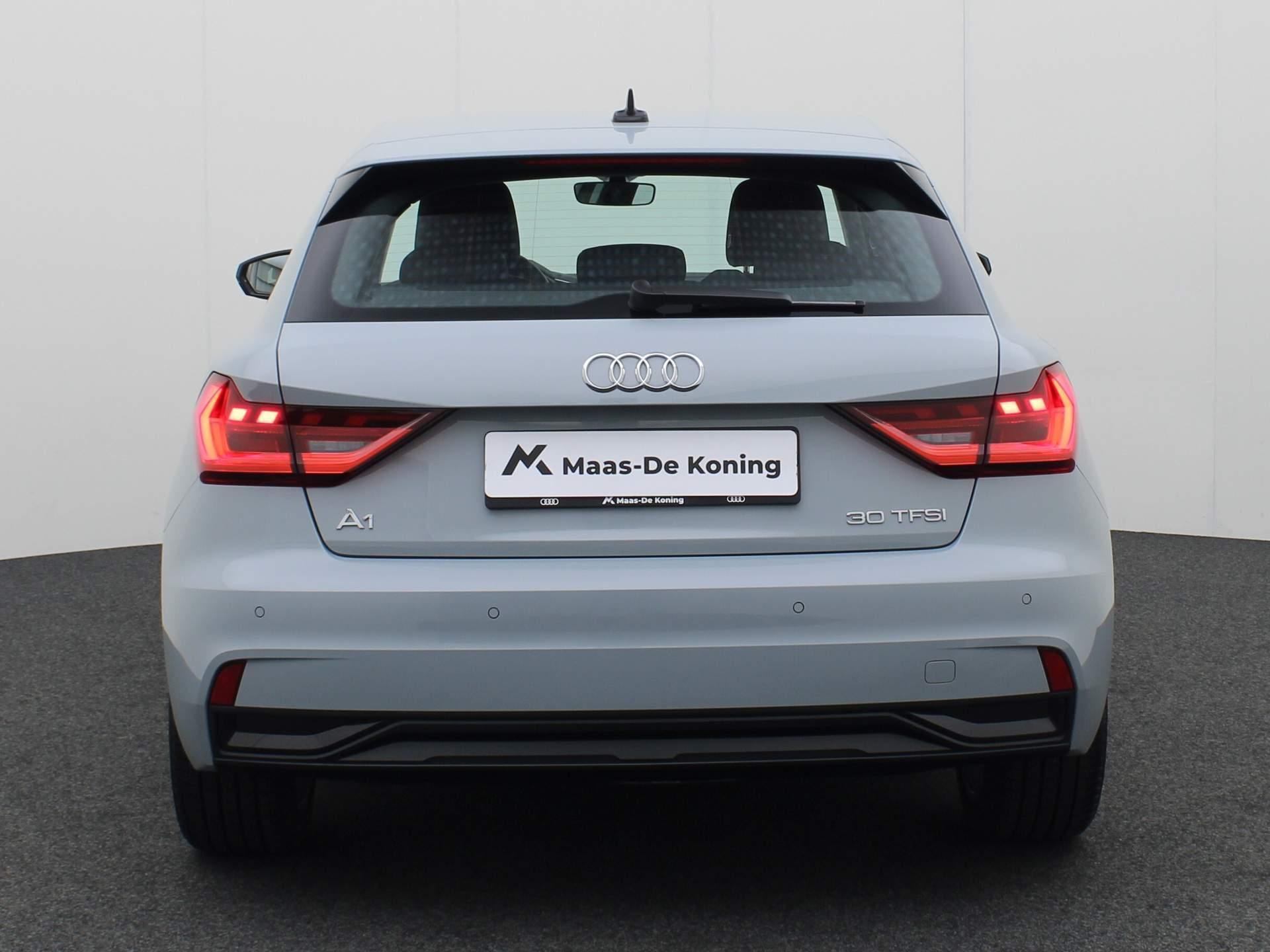 Audi A1 Sportback 30 TFSI/110PK Advanced edition · Cruise control · Parkeersensoren · Auto.airco