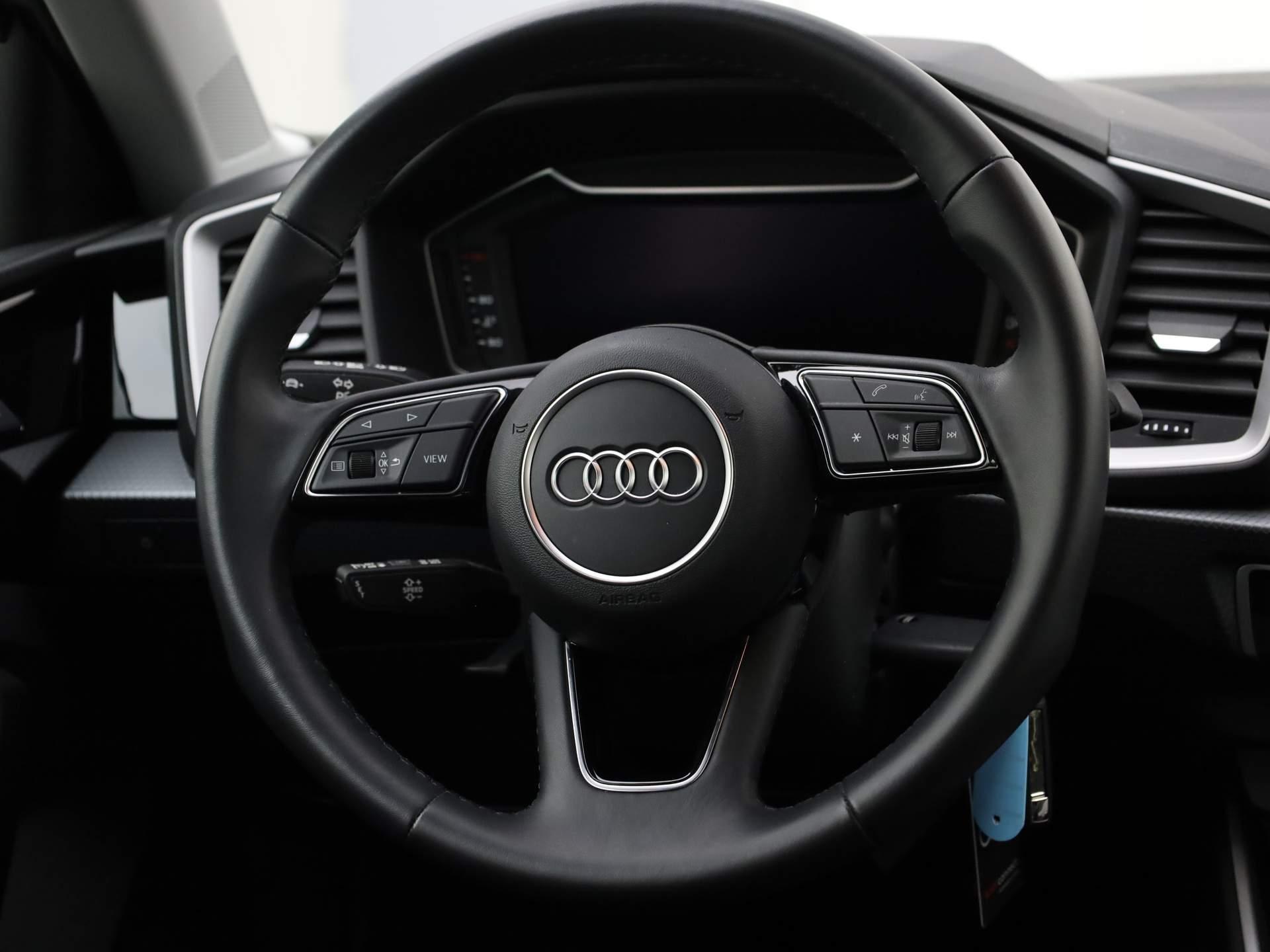 Audi A1 Sportback 30 TFSI/110PK Advanced edition · Cruise control · Parkeersensoren · Auto.airco