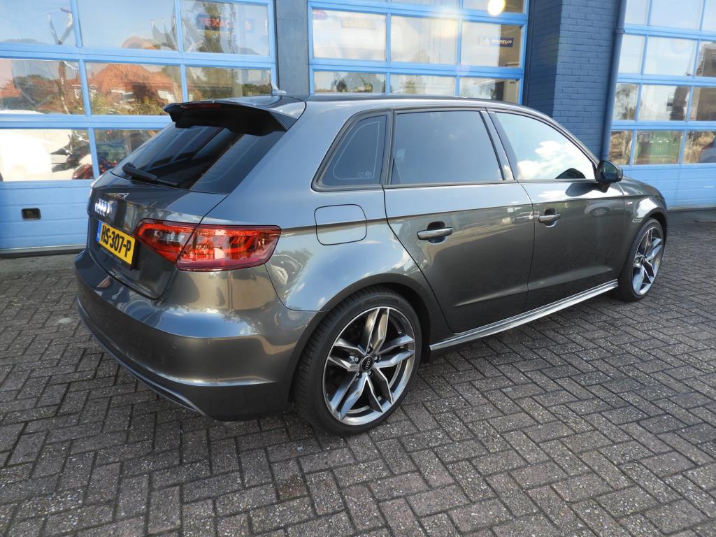 Audi A3 Sportback 1.2 TFSI Ambition Sport Edition 3x S-line