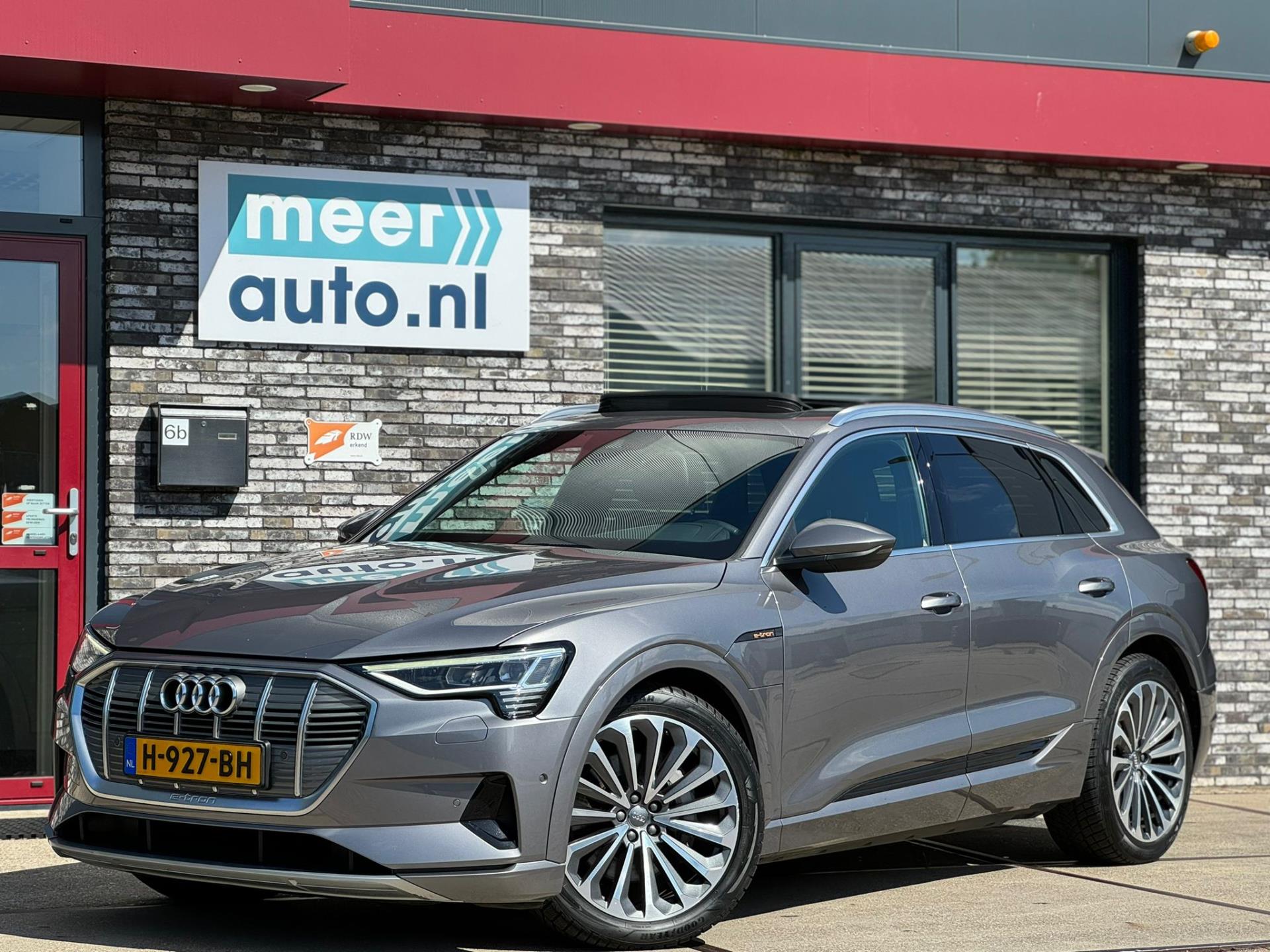 Audi E-tron E-tron 55 quattro S-LINE PANO l B&O l CARPLAY l ORG.NL l 21INCH l DEALER ONDERHOUDEN