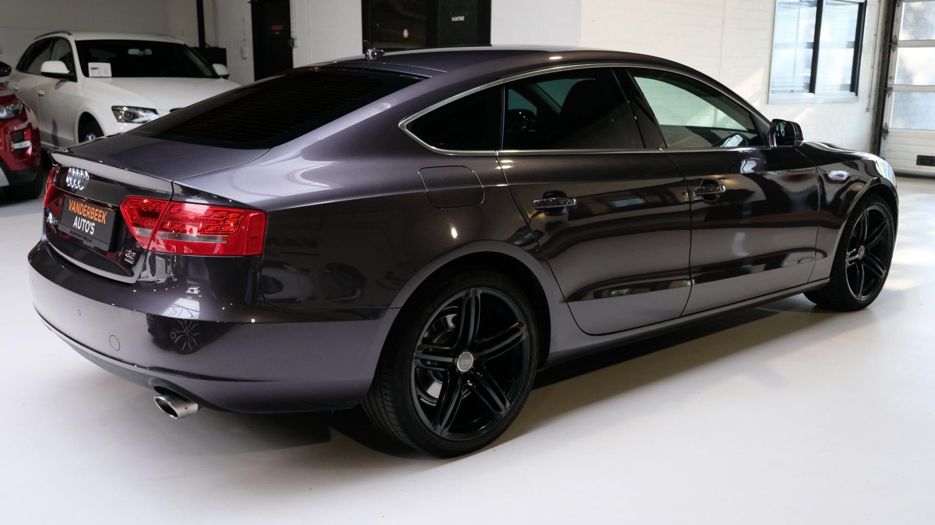 Audi A5 Sportback 3.2 FSI quattro 265PK Leder Navi