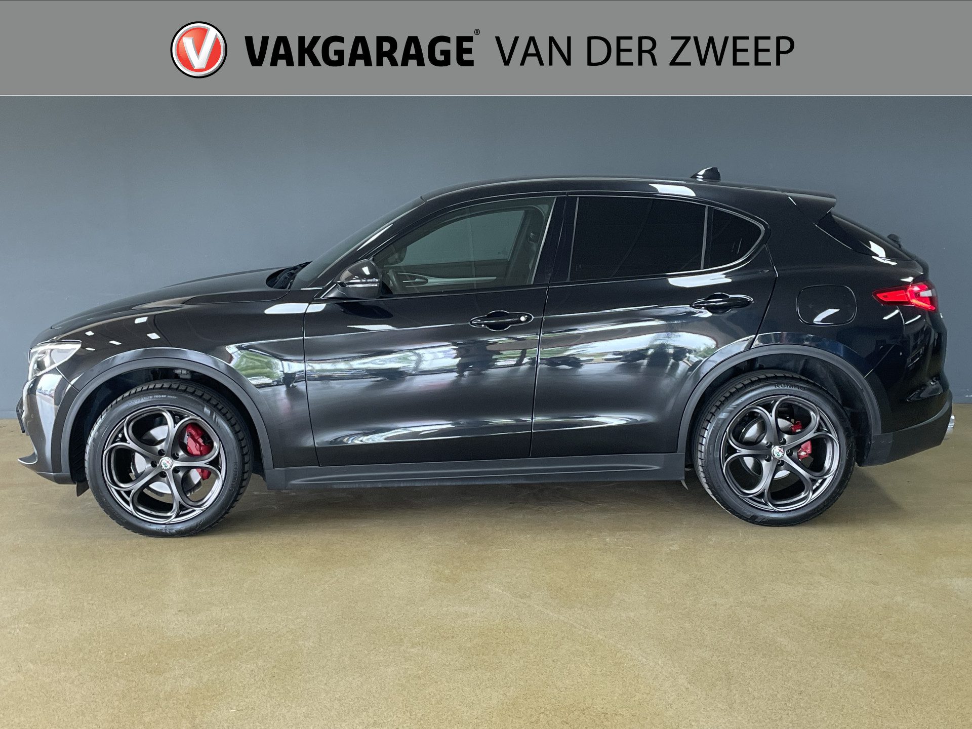 Alfa Romeo Stelvio 2.2d AWD Super | Veloce Pack | 20 inch velgen