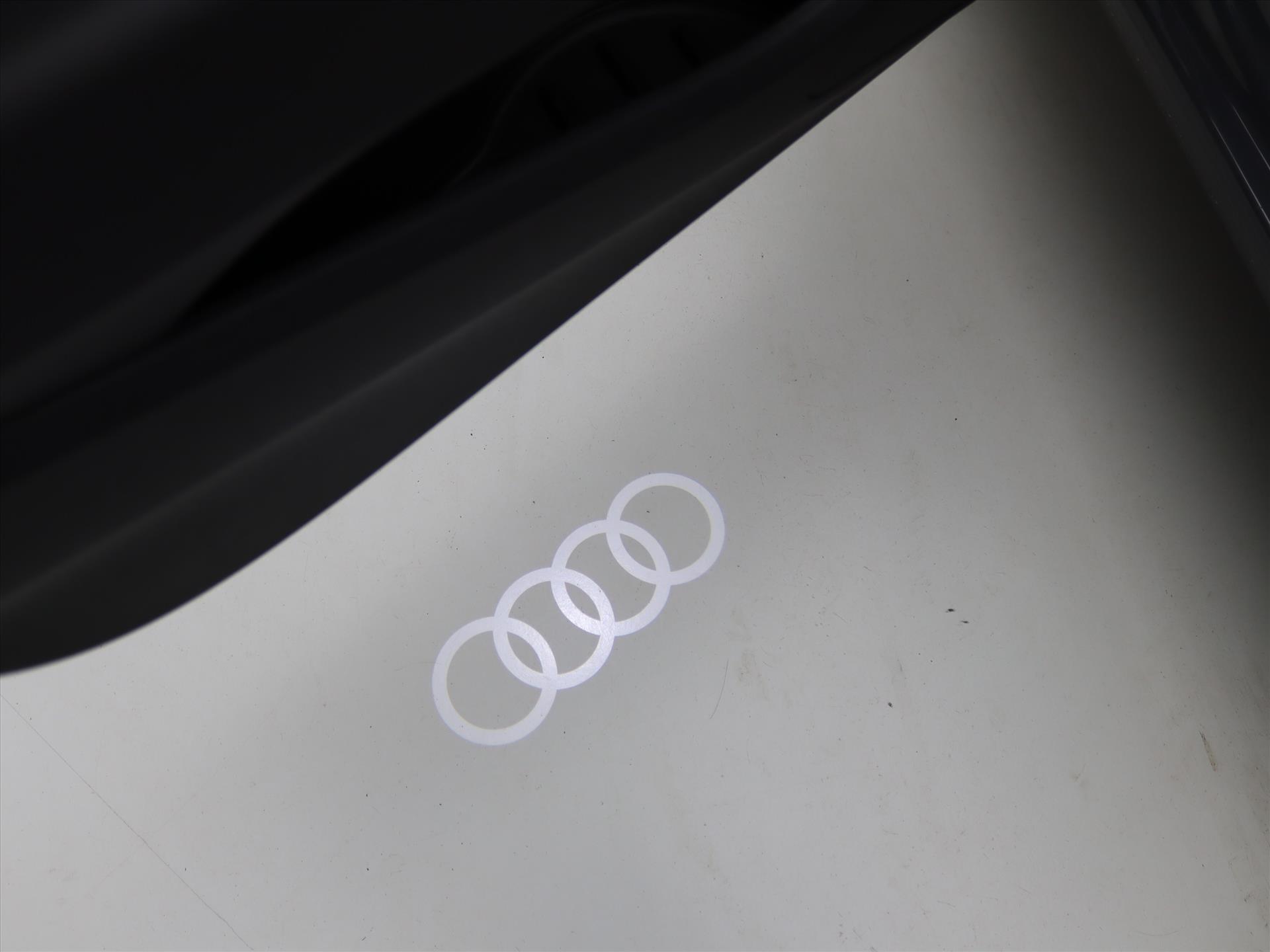 Audi A3 Sportback 35 TFSI 150pk Automaat Platinum Business [ VIRTUAL+LED+NAVI+CRUISE+CLIMATE+STOELVERWARMING ]