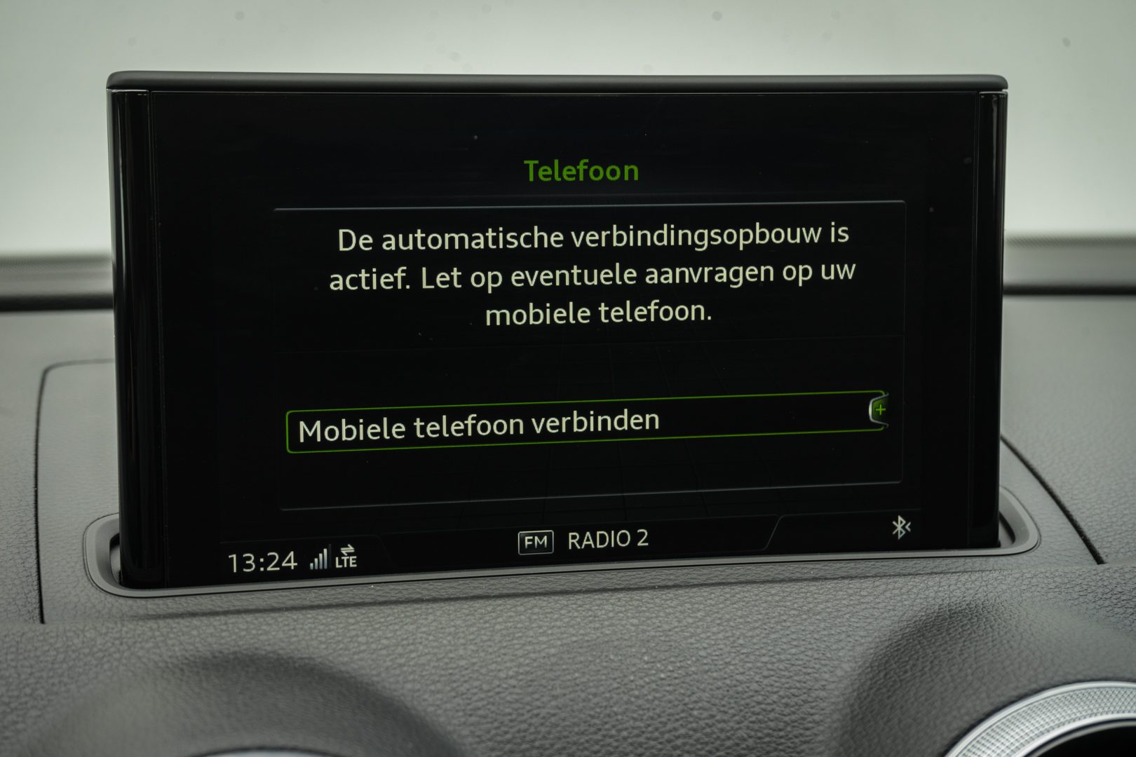 Audi A3 Limousine 1.0 TFSI Sport Lease Edition Navigatie/ Sportstoelen/ 17″ Lmv/ Pdc/ Cruise control