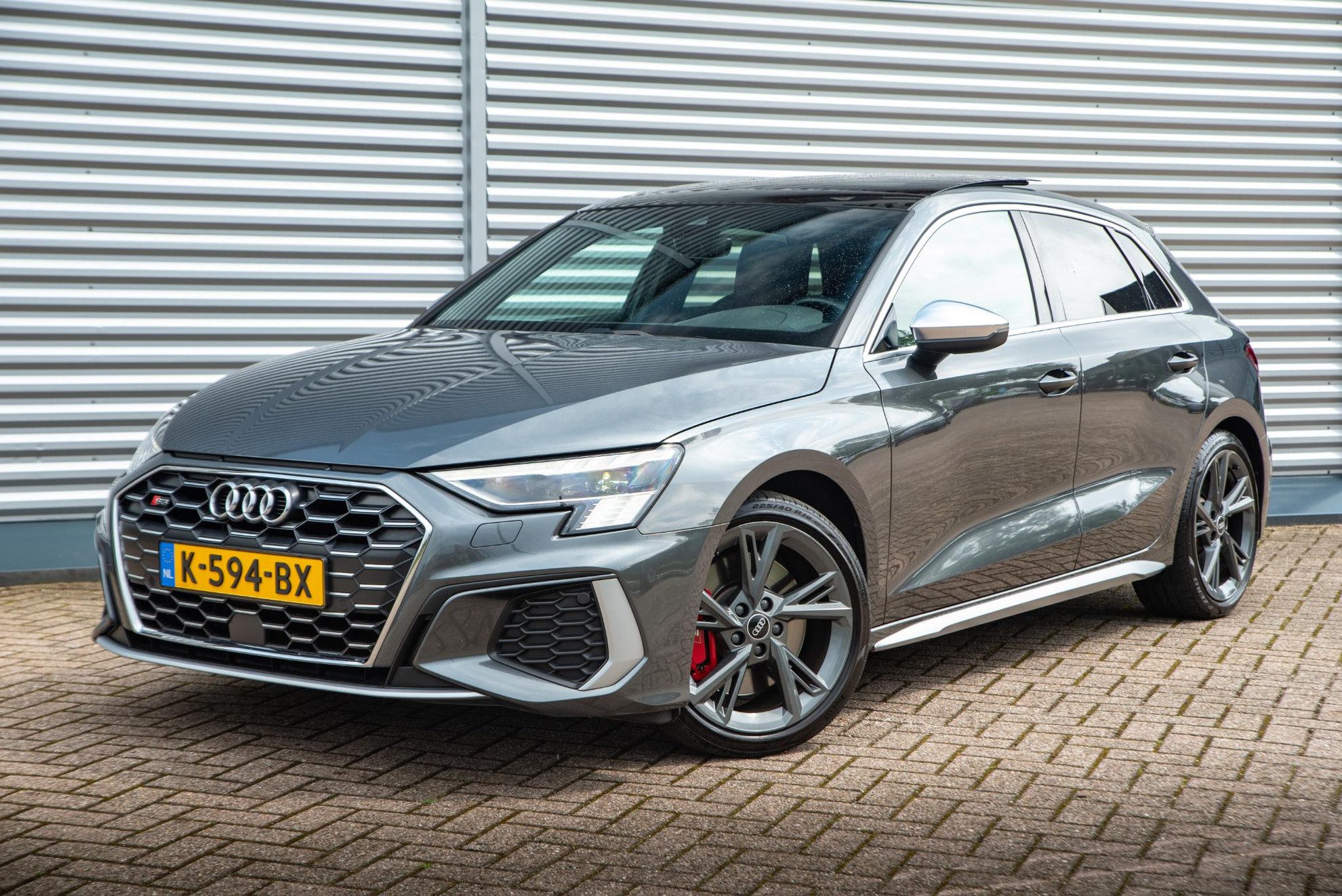 Audi A3 Sportback 2.0 TFSI S3 quattro Panodak B&O Leer Navigatie DAB+ LED