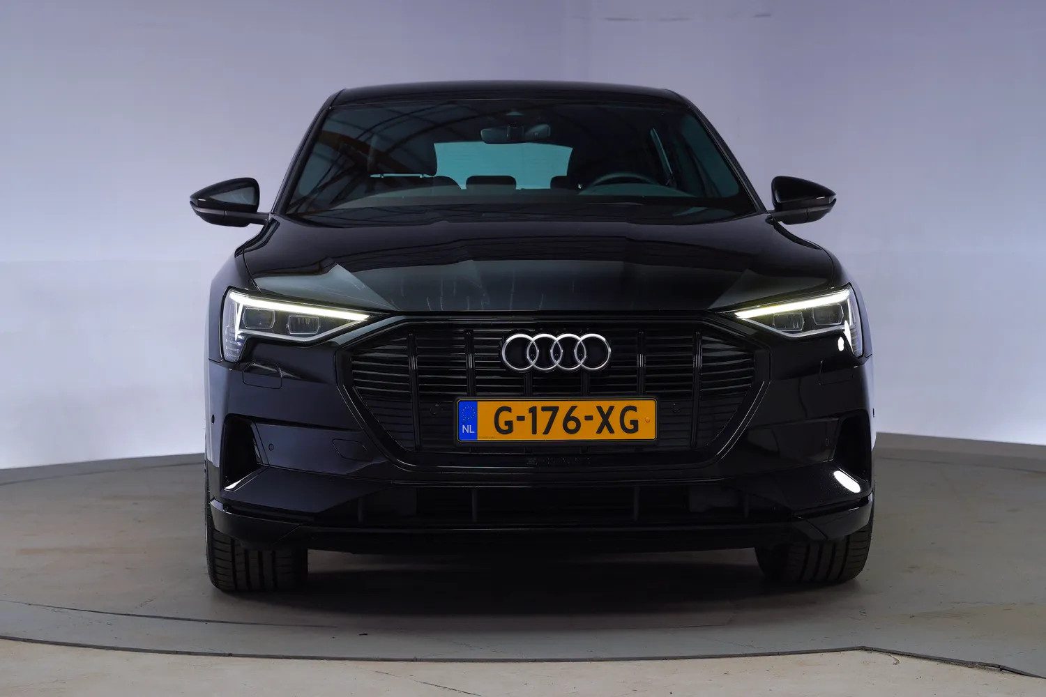 Audi e-tron 55 Quattro Advanced Pro Line Plus [ S-Line int. Luchtvering ]