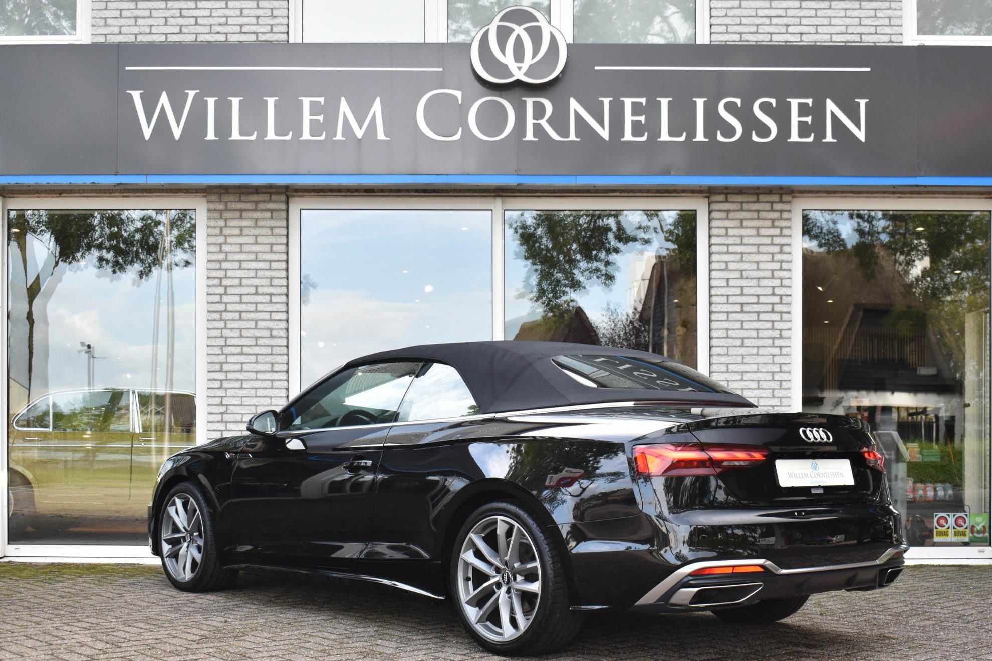 Audi A5 Cabriolet 40 TFSI S edition Virtual Dash Nekverwarming B&O