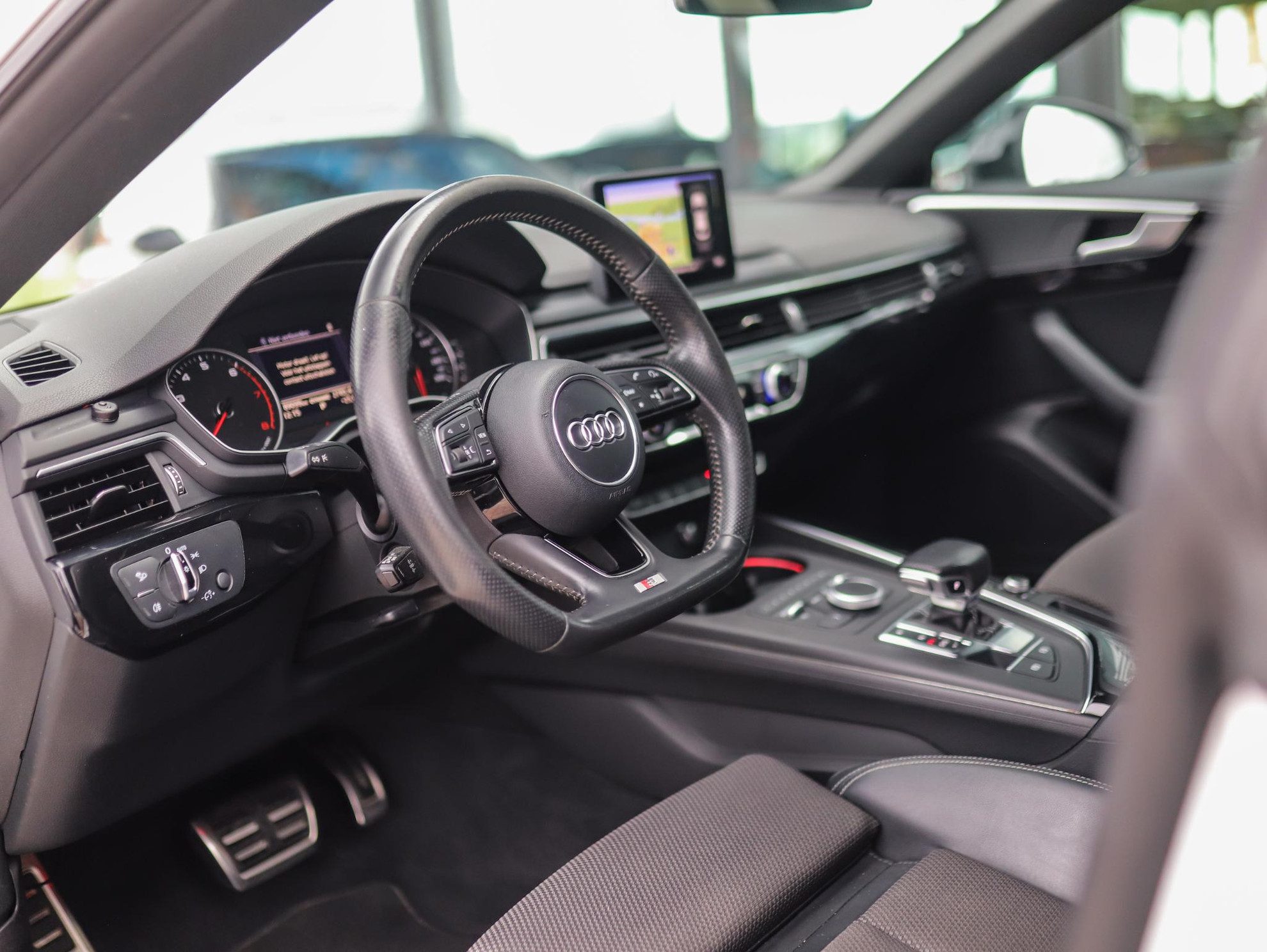 Audi A5 Sportback 2.0 TFSI Launch Edition | S-Line! | Stoelverw. | Navi | 20″ LM