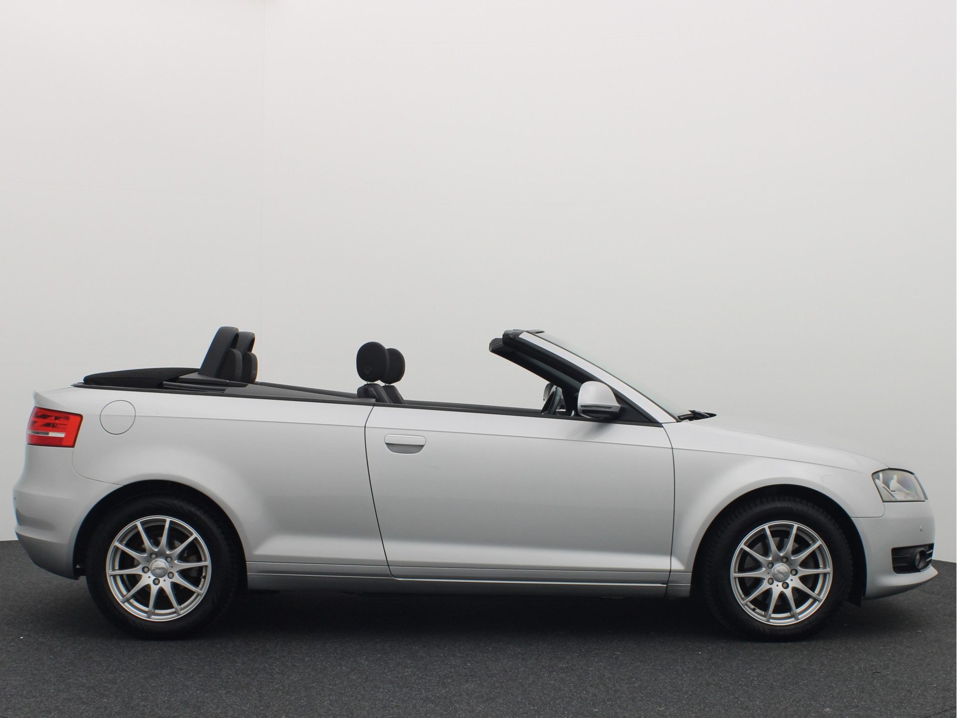 Audi A3 Cabriolet 1.8 TFSI Attraction STOELVERW / CLIMA / PDC / ELEK RAMEN / DEALER OH