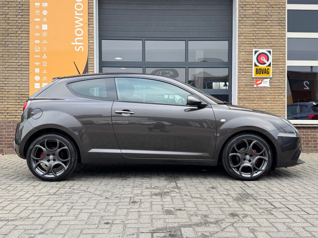 Alfa Romeo MiTo 0.9 TWINAIR BUSINESS SUPER NAVI/CRUISE/PDC/18LMV/NL-AUTO