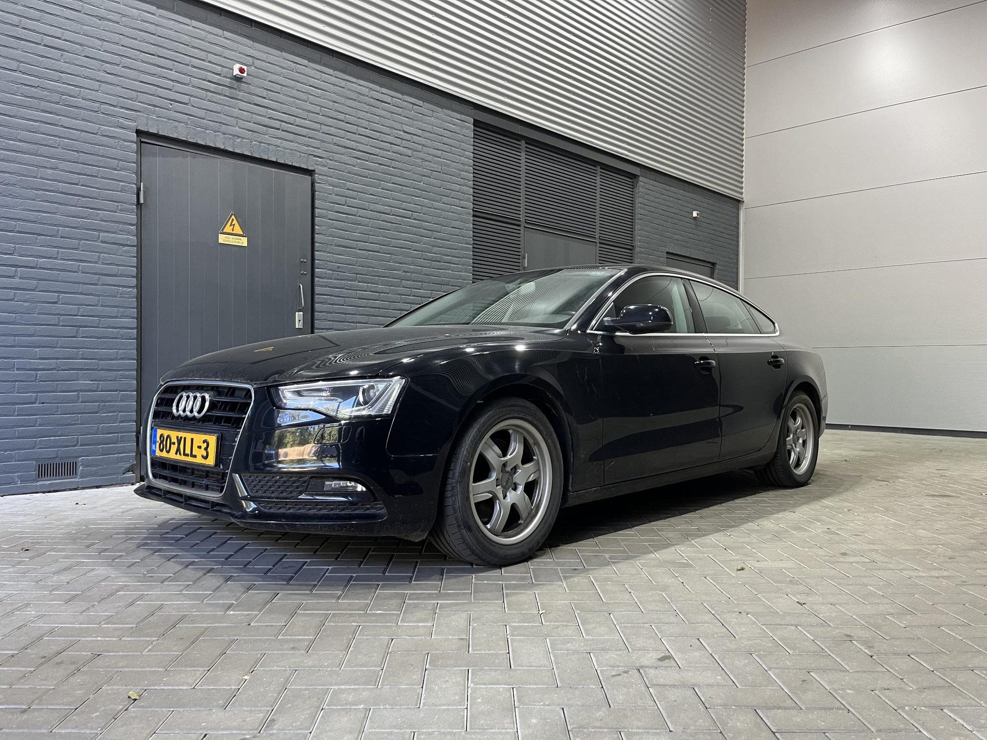 Audi A5 Sportback 1.8 TFSI Pro Line | Automaat | Trekhaak | Stoelverwarming | 17 Inch