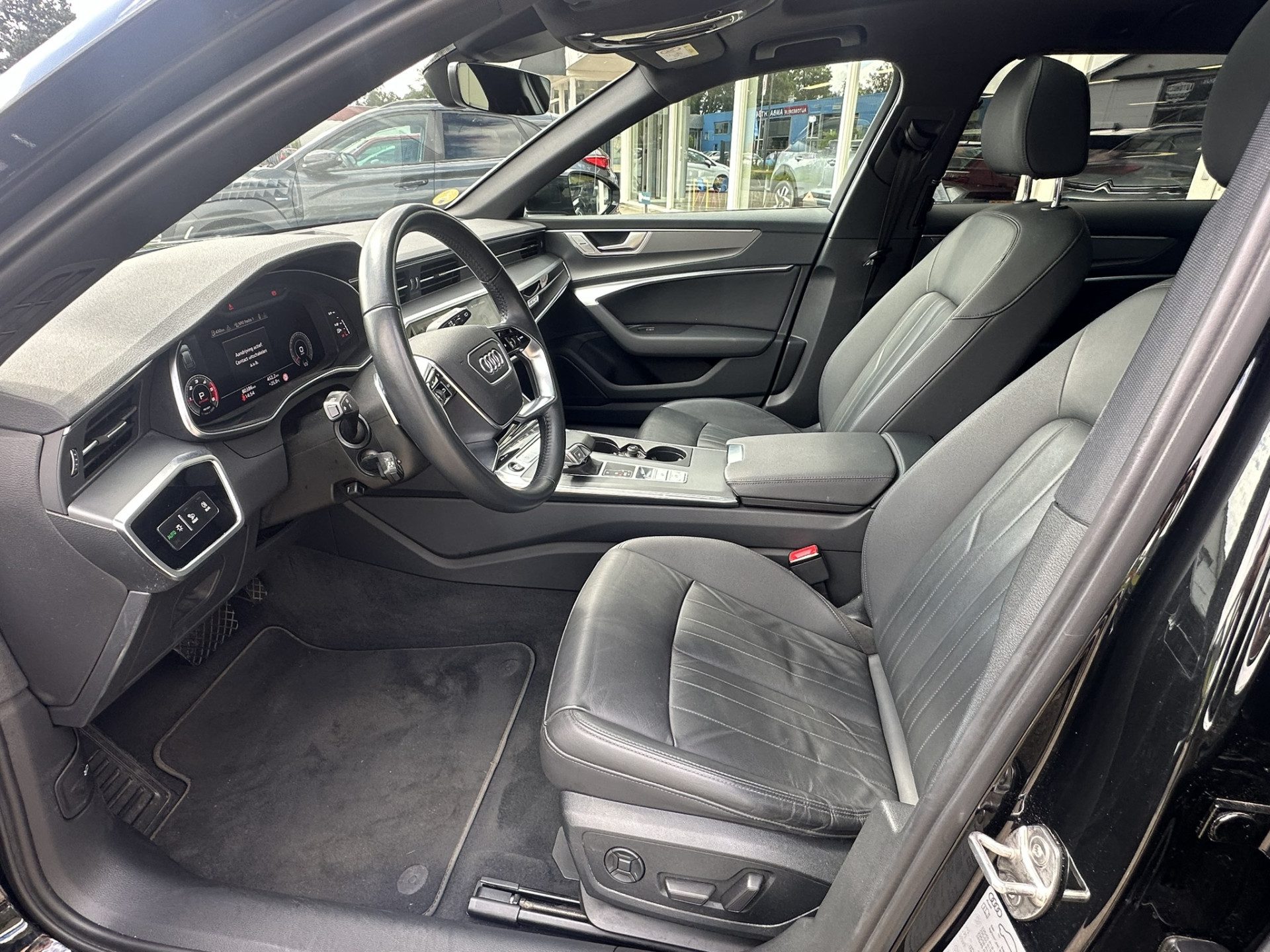 Audi A6 Allroad quattro 45 TDI | LED | PANO | Keyless | Luchtvering | Apple Carplay | Stoelen- Stuur en achterbank verwarmd | Trekhaak .