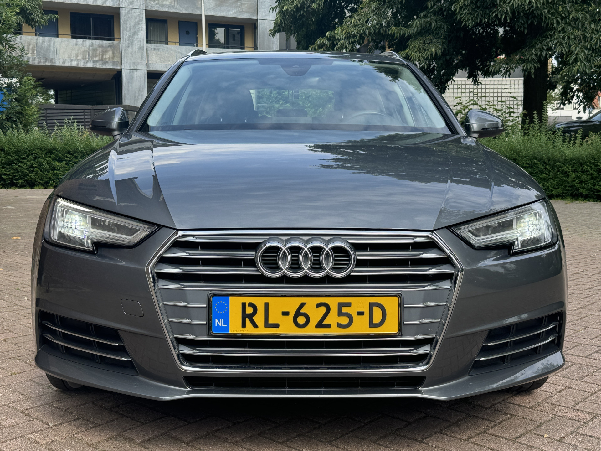 Audi A4 Avant 2.0 TDI Autom/Tiptr Sport Lease Edition Navi/Stoelverw/Clima/LMV