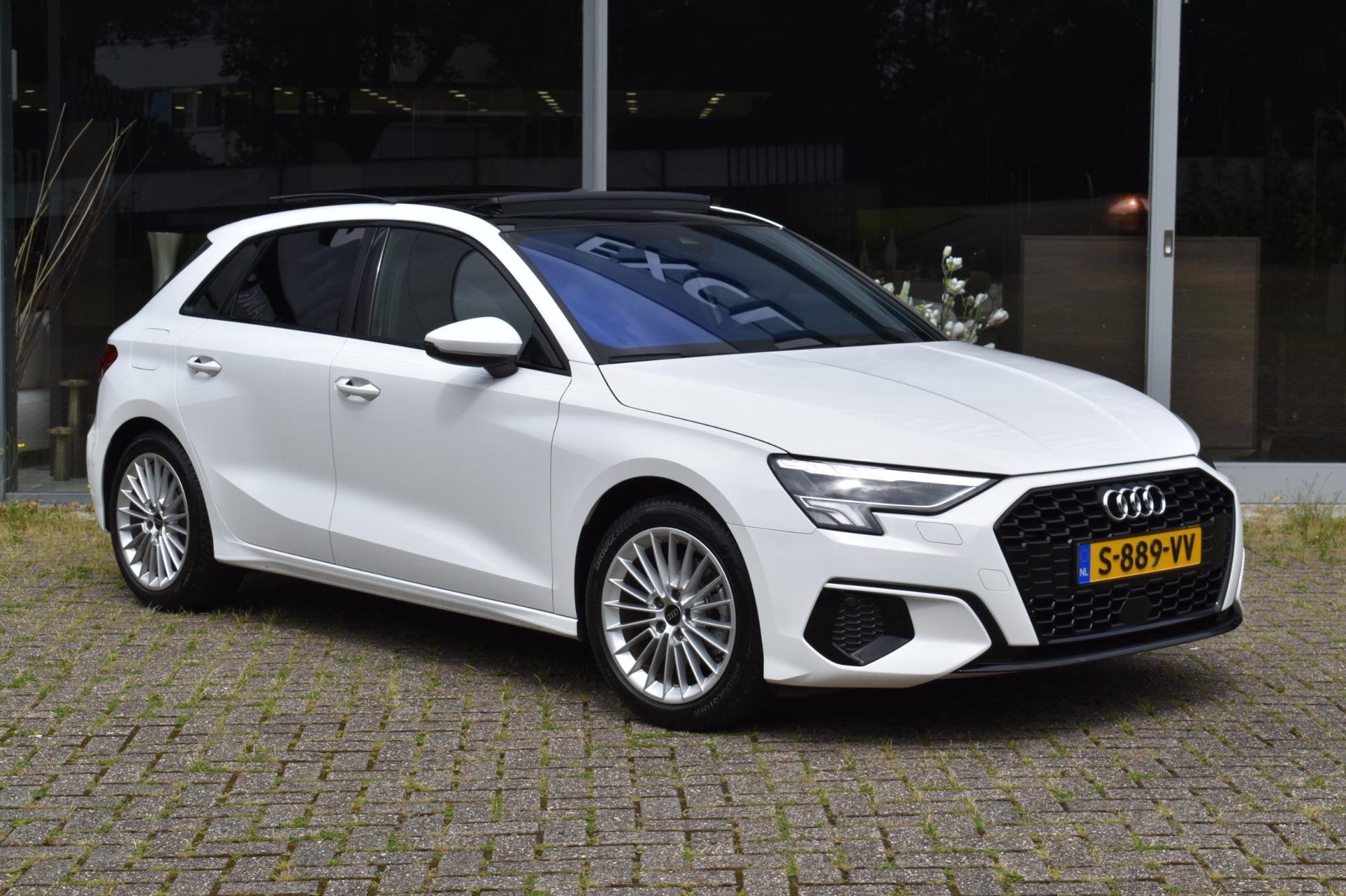 Audi A3 SPORTBACK 30 TFSI Advanced edition Pano navi Carplay