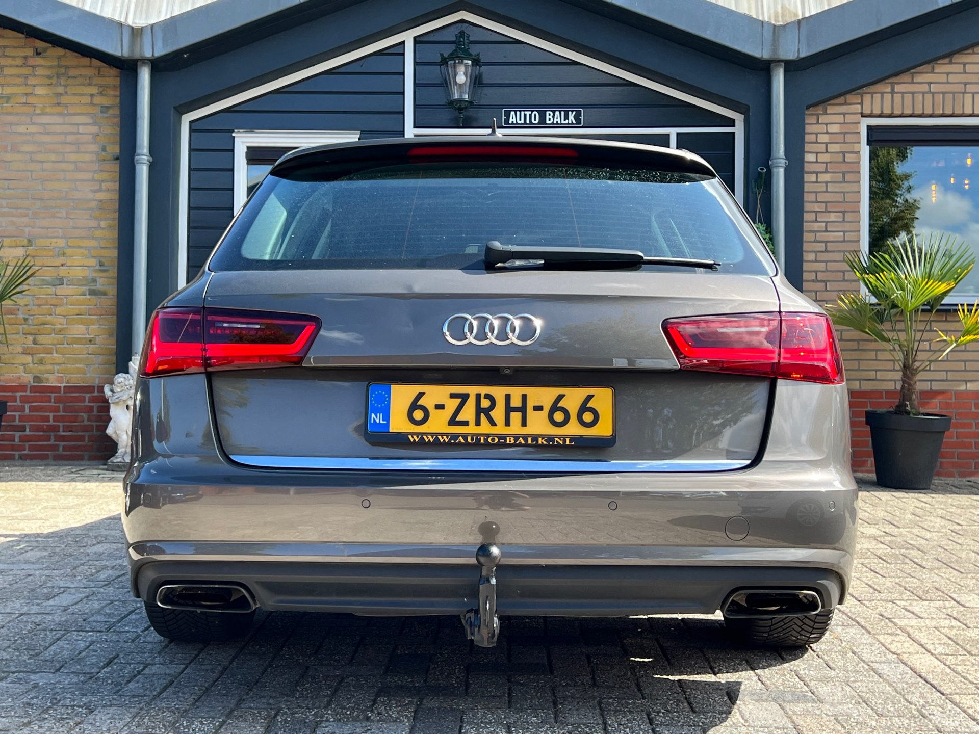 Audi A6 Avant 1.8 TFSI ultra Premium Edition | Dealeronderhouden + Eerste eigenaar |