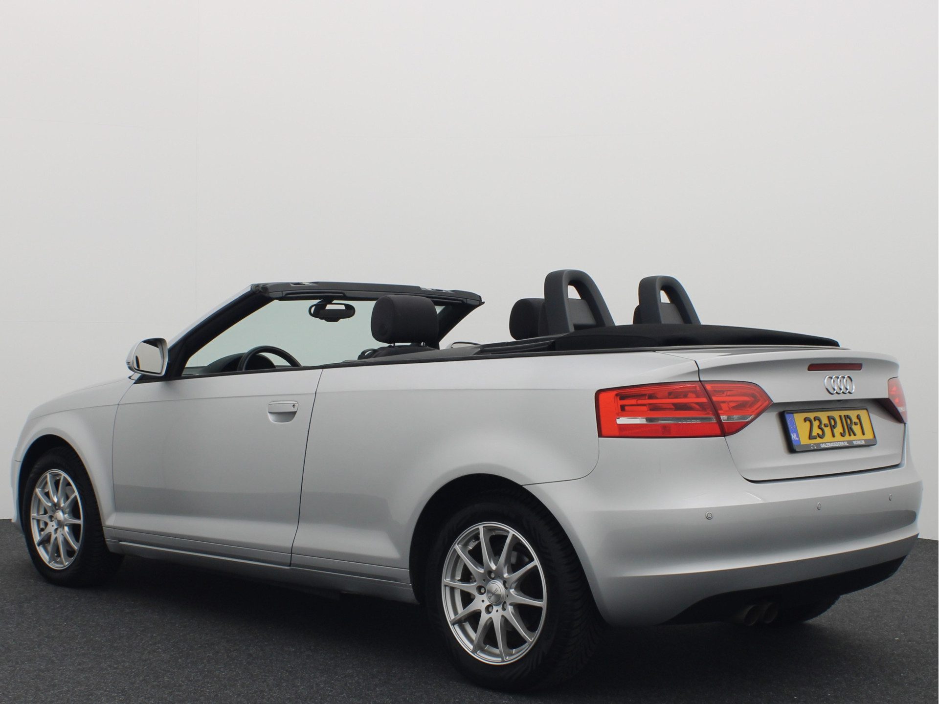 Audi A3 Cabriolet 1.8 TFSI Attraction STOELVERW / CLIMA / PDC / ELEK RAMEN / DEALER OH