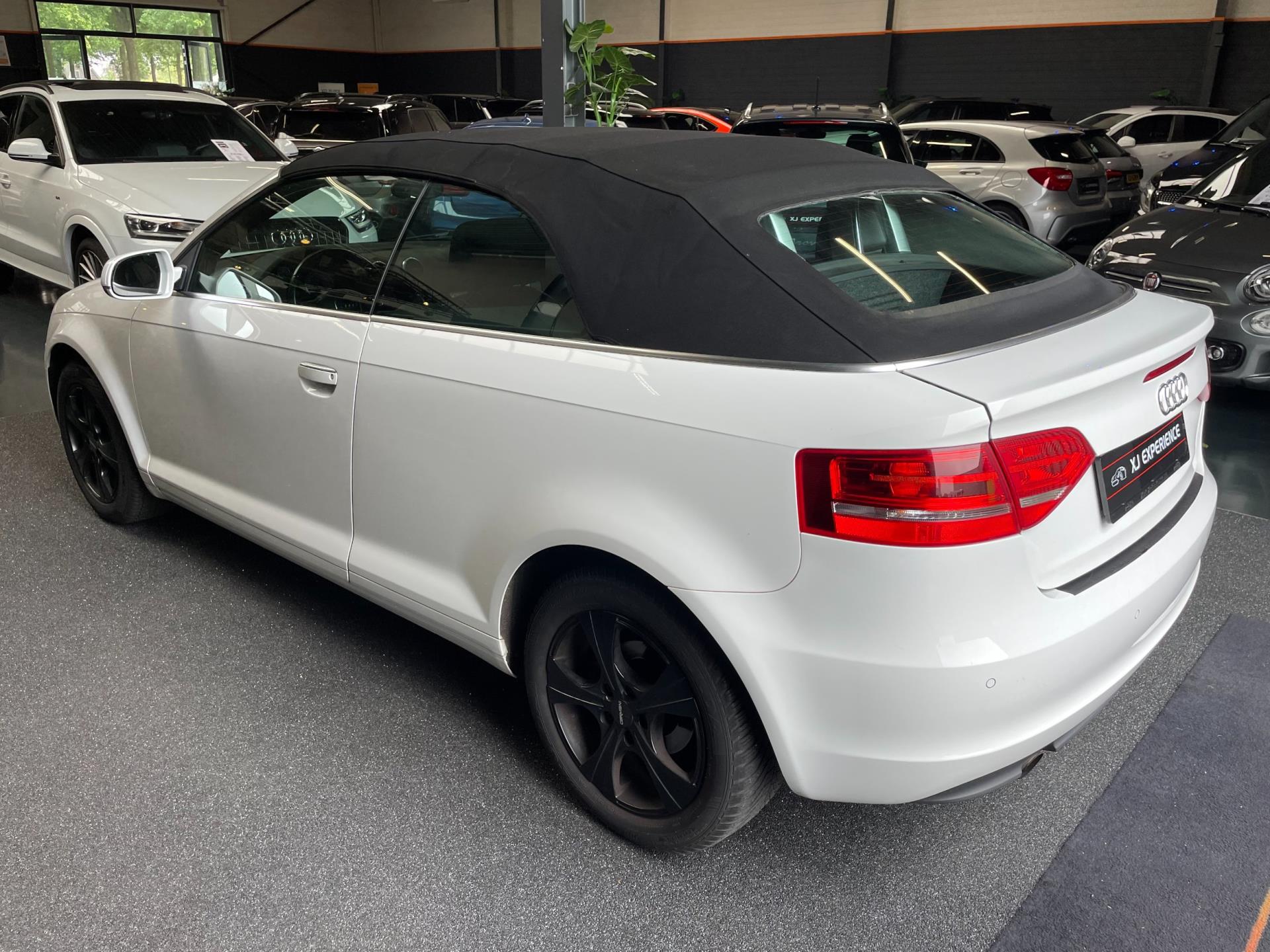 Audi A3 Cabriolet 1.2 TFSI Attraction Pro Line Business NAVI CARPLAY LEDER NIEUWSTAAT