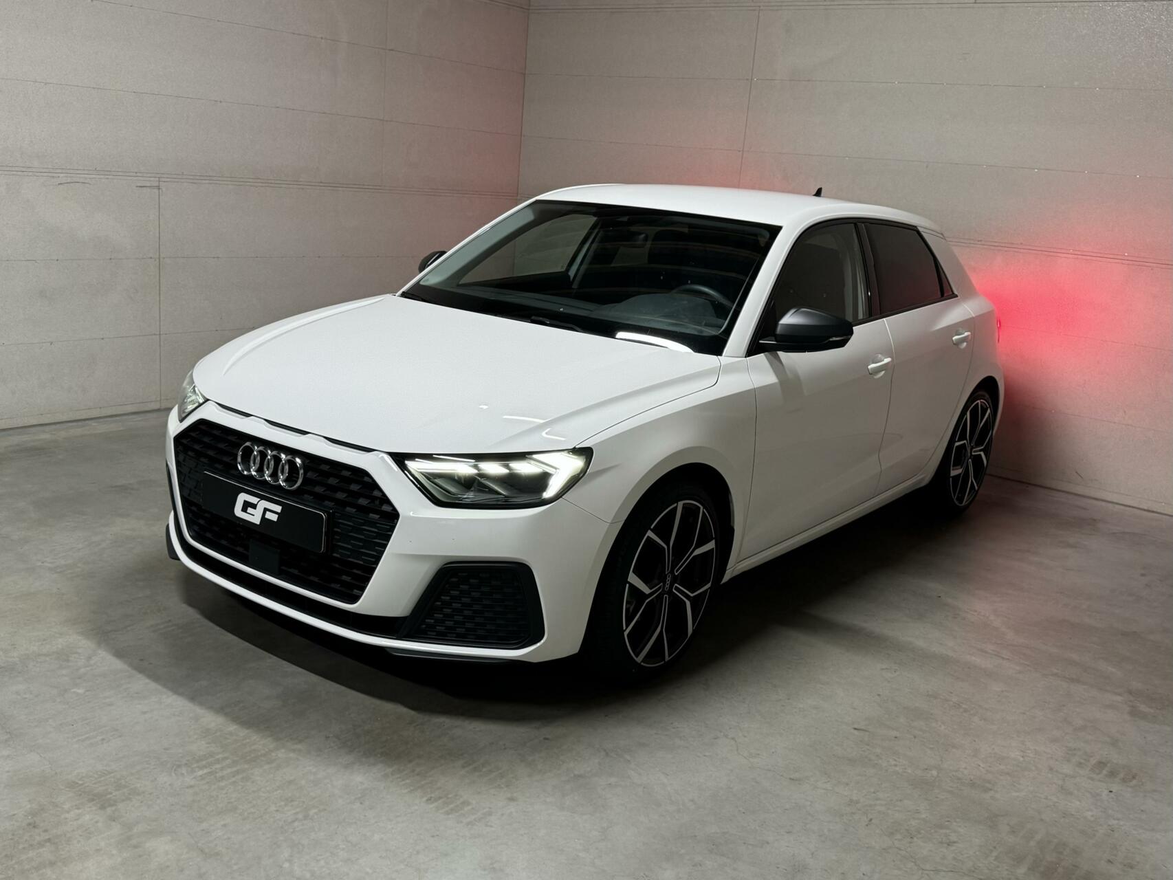 Audi A1 Sportback 30 TFSI S-Line 18” Virtual  CarPlay NAP