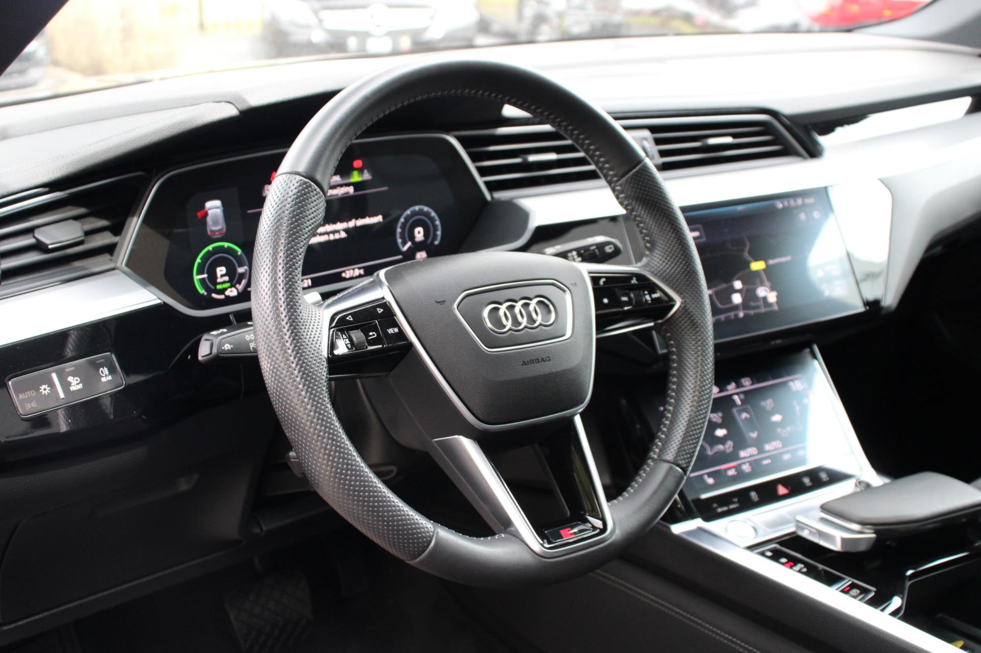 Audi E-tron 55 Quattro Advanced 1e Eig Luchtvering Virtual Pano S-Line Black Optic 20”