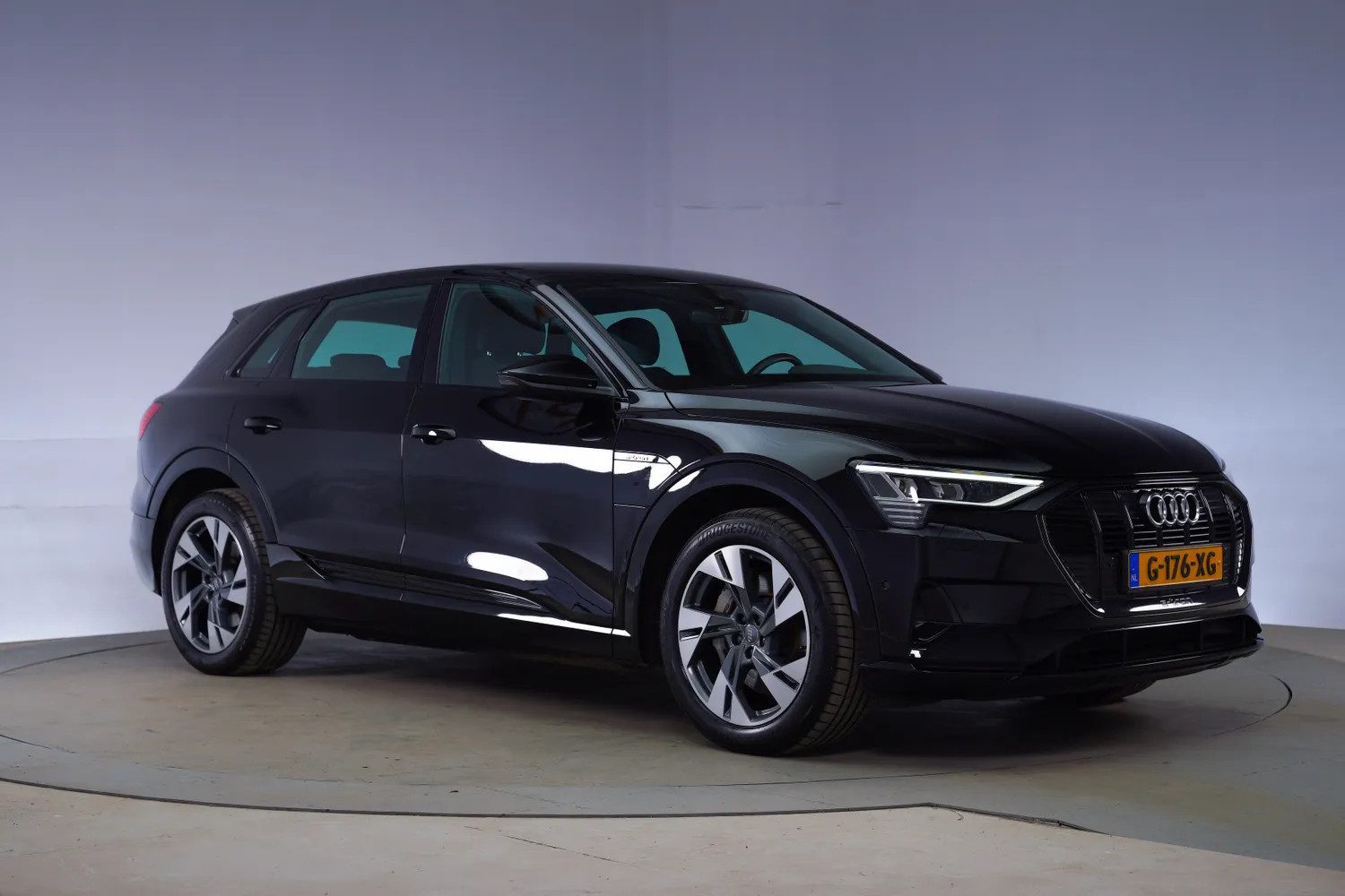 Audi e-tron 55 Quattro Advanced Pro Line Plus [ S-Line int. Luchtvering ]