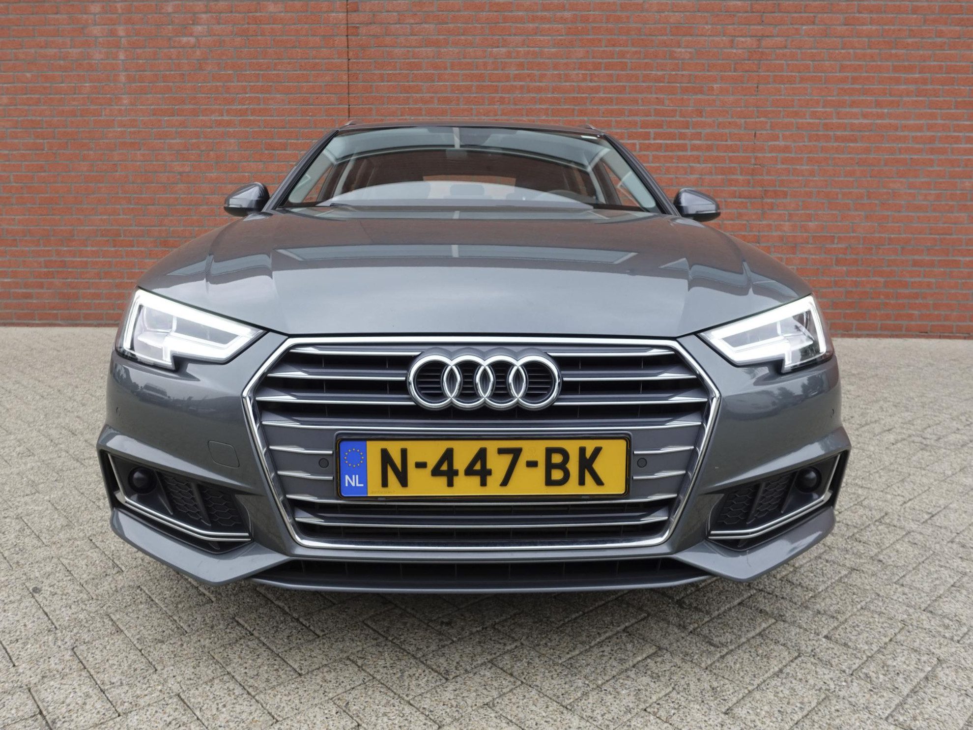 Audi A4 Avant 40 TFSI 190pk S-Tronic Sport hybride Climate Control Elektrisch bedienbare achterklep Cruise Control Adaptive Stoelverwarming Interieur-pakket S line Competition Led