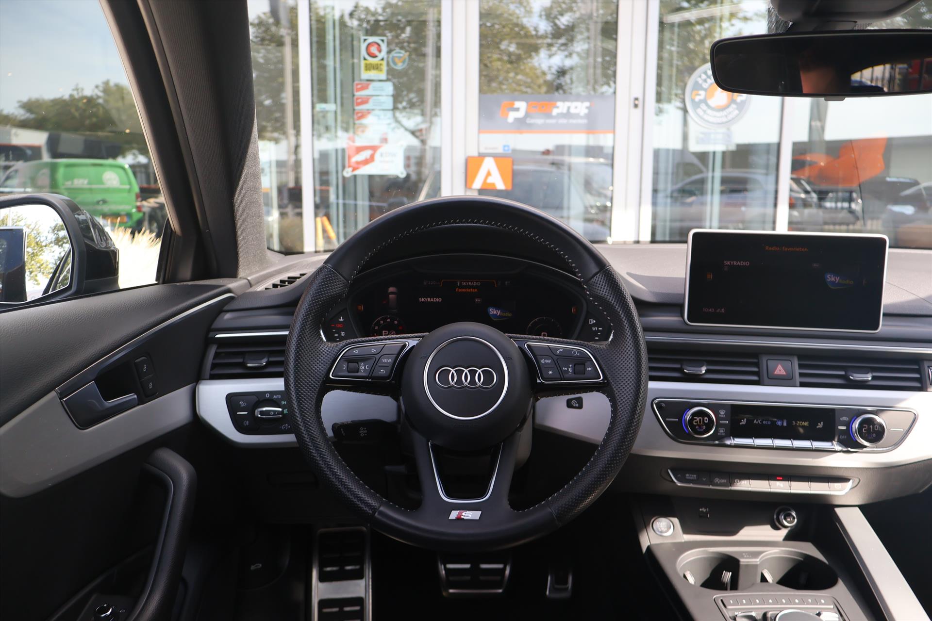 Audi A4 Avant 2.0 TFSI S-Line 190pk | 1e eigenaar | DAB | Navi Full | Cruise | Audi Virtual