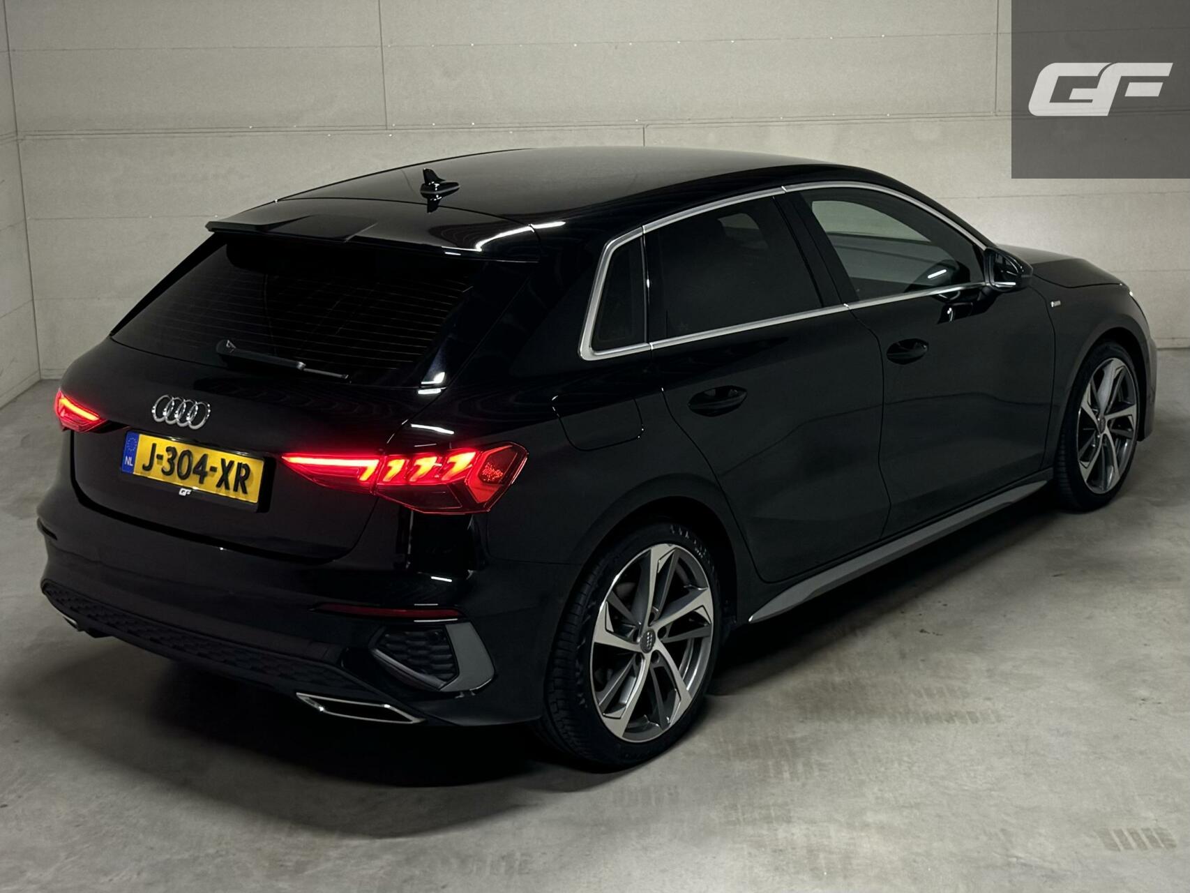 Audi A3 Sportback 35 TFSI S-Line Virtual CarPlay Camera NAP