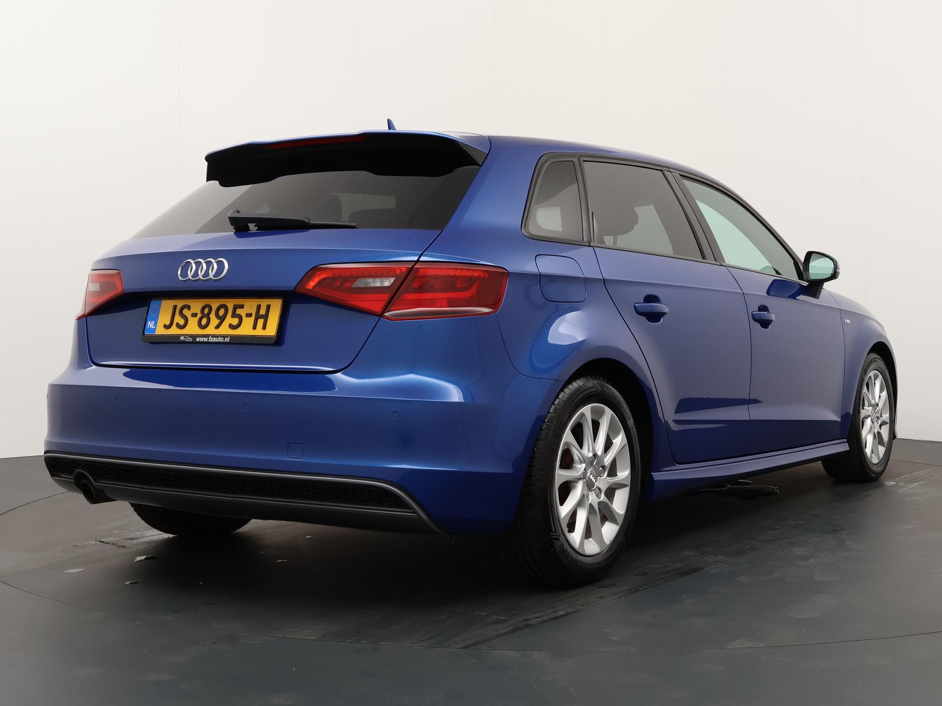 Audi A3 Sportback 1.2 TFSI Adrenalin Sport Cruise controle|Airco|navigatie