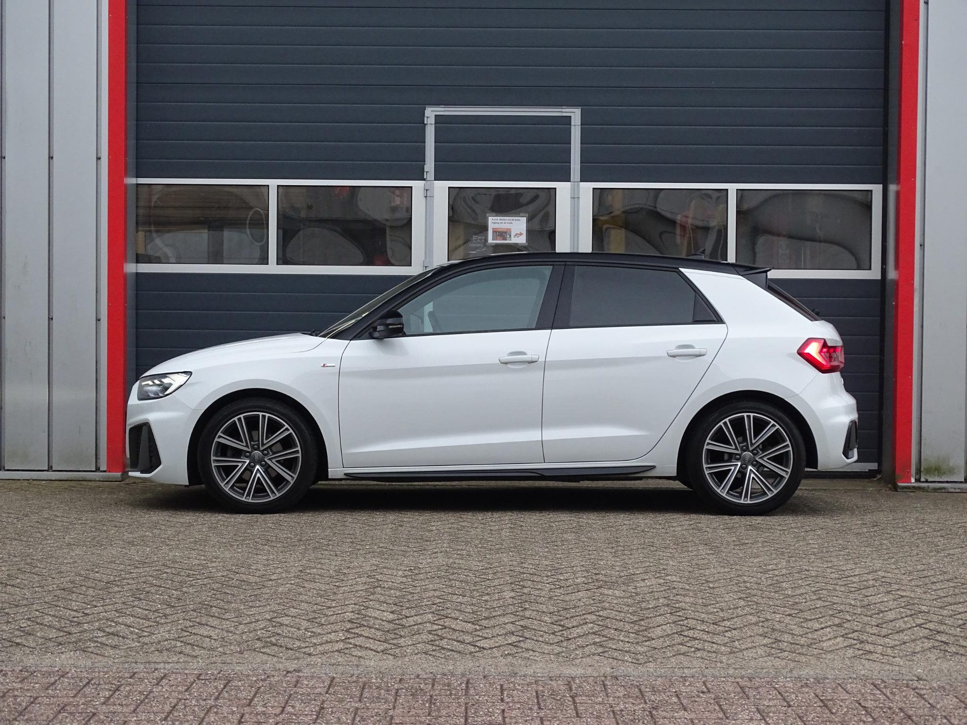 Audi A1 Sportback 30 TFSI S-Line  | CarPlay | Elek Spiegels | Cruise | Camera |