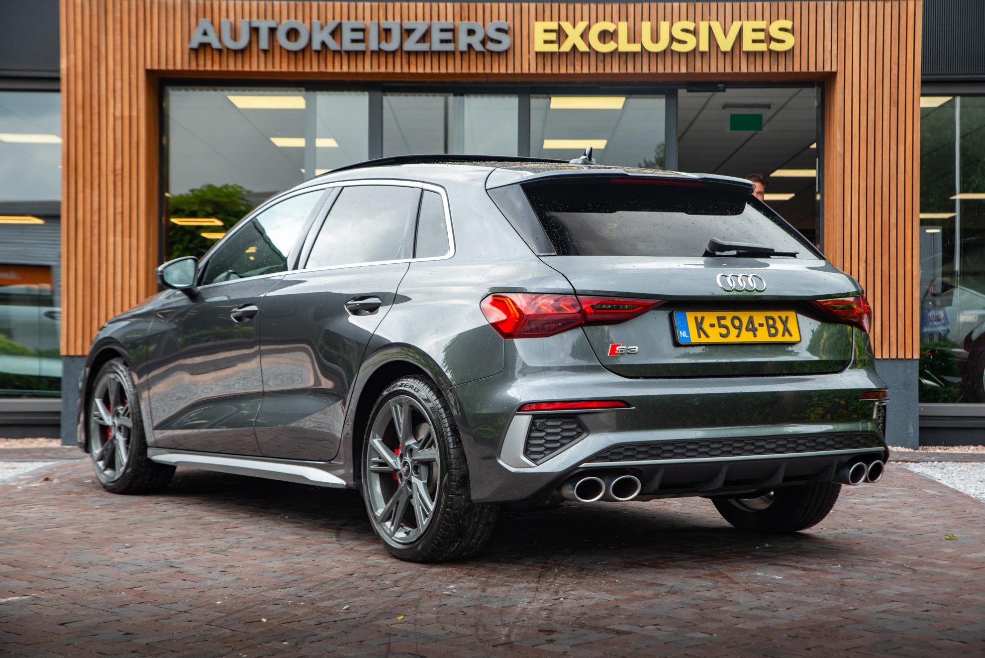 Audi A3 Sportback 2.0 TFSI S3 quattro Panodak B&O Leer Navigatie DAB+ LED