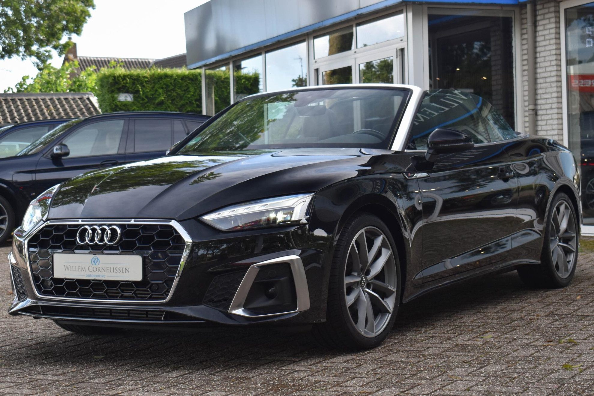 Audi A5 Cabriolet 40 TFSI S edition Virtual Dash Nekverwarming B&O