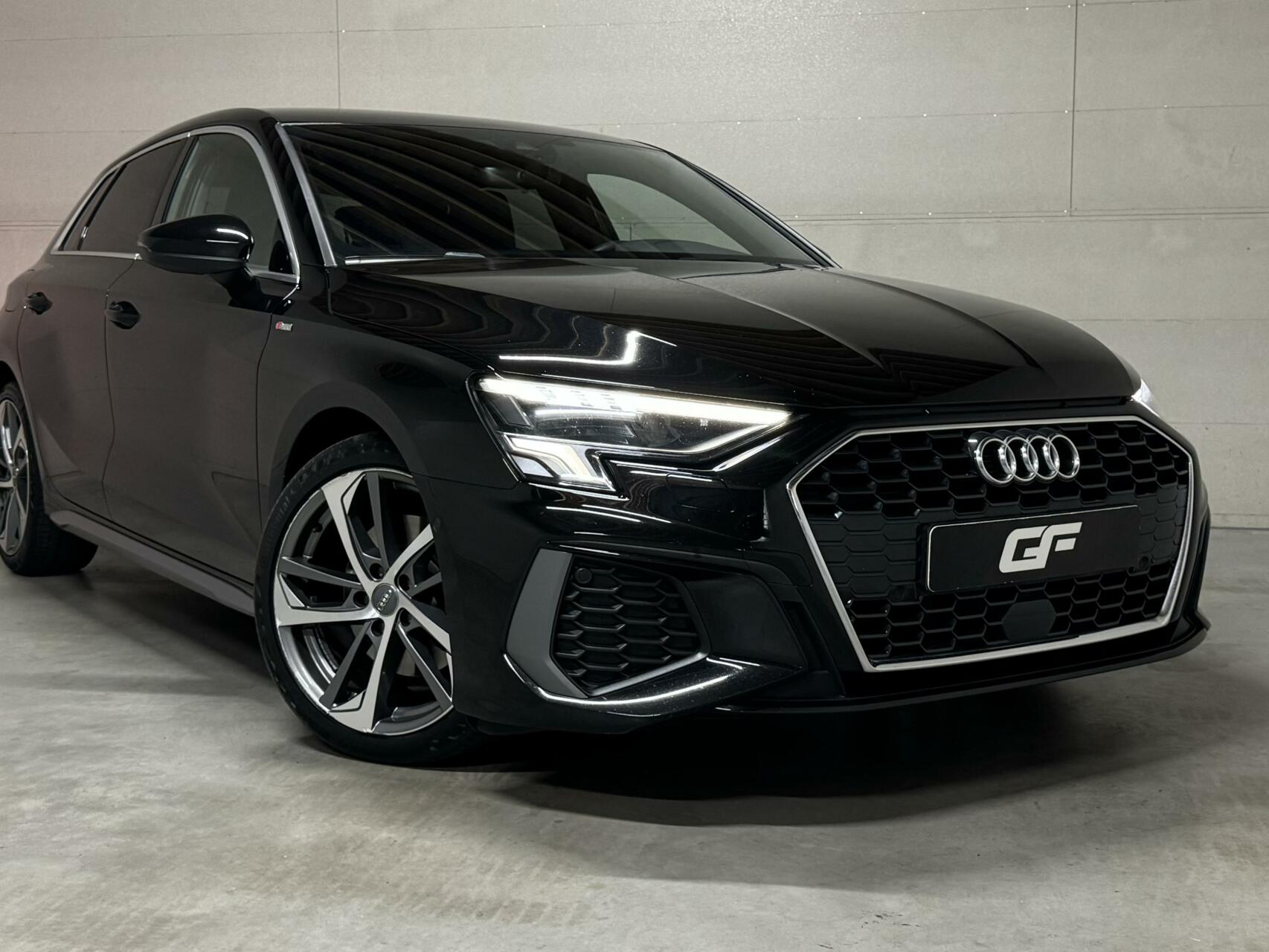 Audi A3 Sportback 35 TFSI S-Line Virtual CarPlay Camera NAP