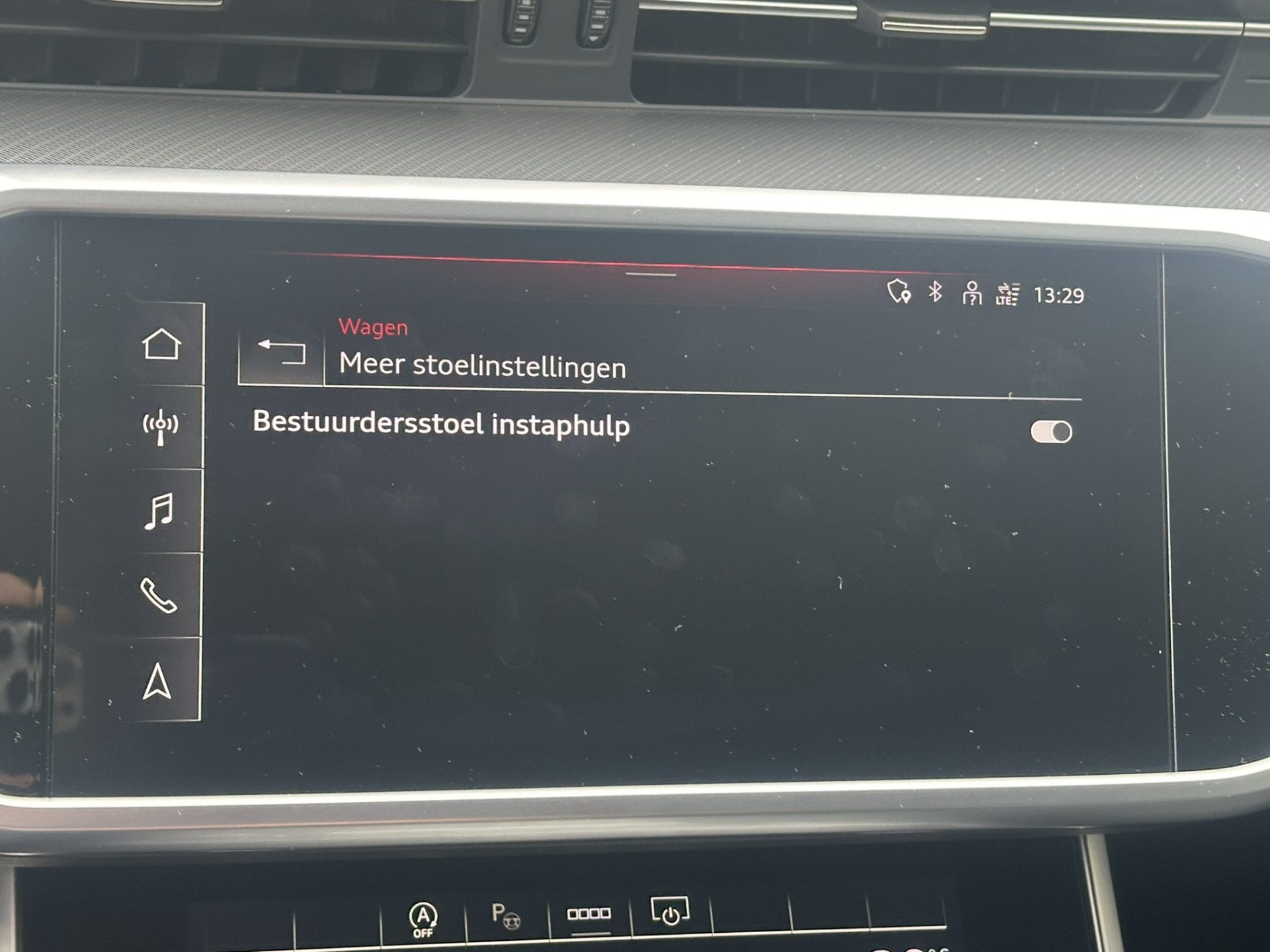 Audi A6 Avant 40 TDI 204pk Advanced edition | LED | Sportstoelen elekt. verstelbaar | 360 gr. Camera | Apple Carplay | Navi