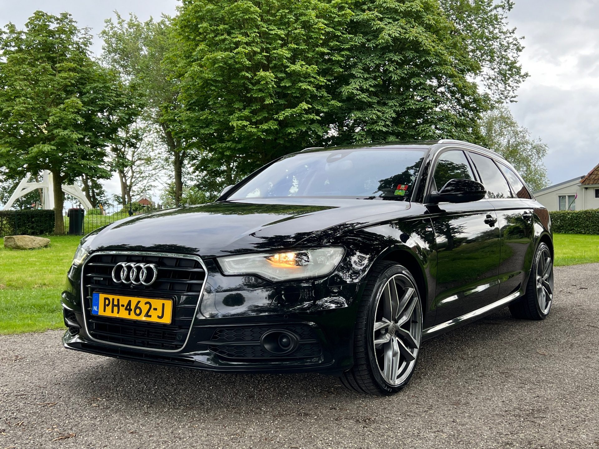 Audi A6 Avant 3.0 TDI quattro Sport Edition | Pano + Navi + Lederbekleding |