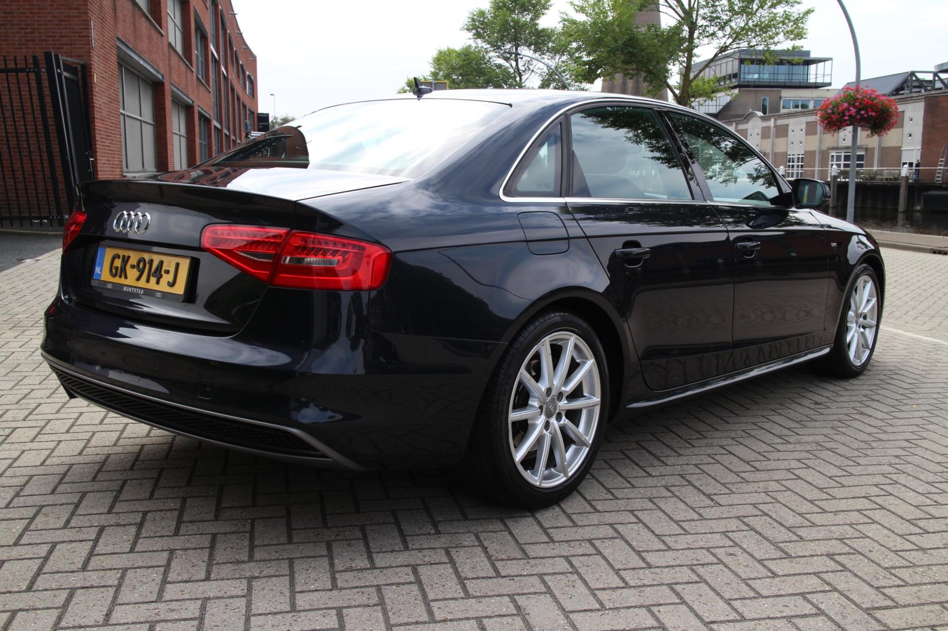 Audi A4 Limousine 1.8 TFSI S Edition