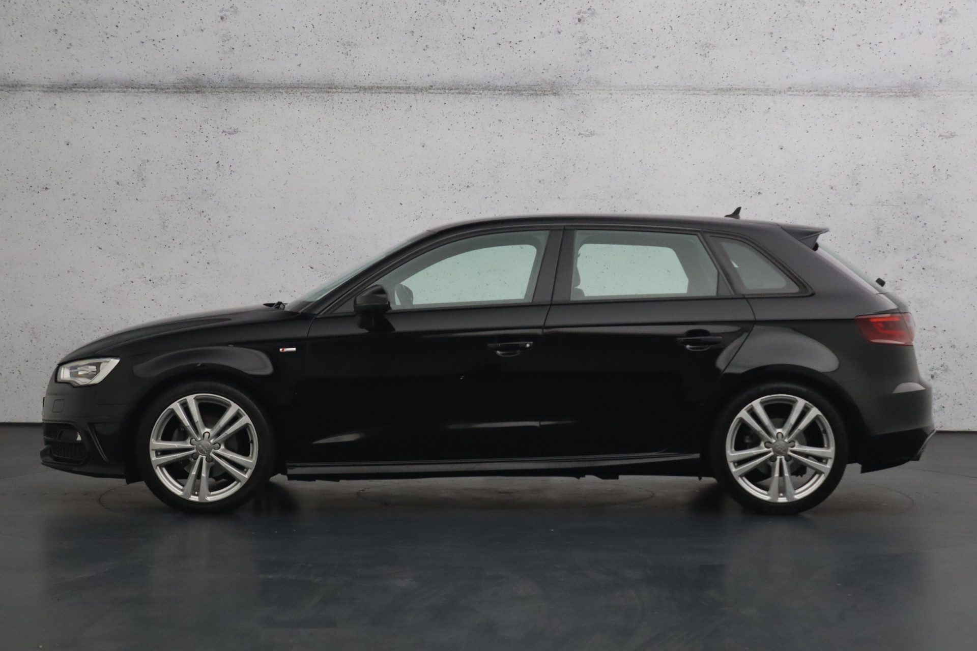 Audi A3 Sportback 1.4 TFSI CoD Ambition Pro Line S | Cruise control | bi-xenon koplampen | Parkeersensoren | Navigatie