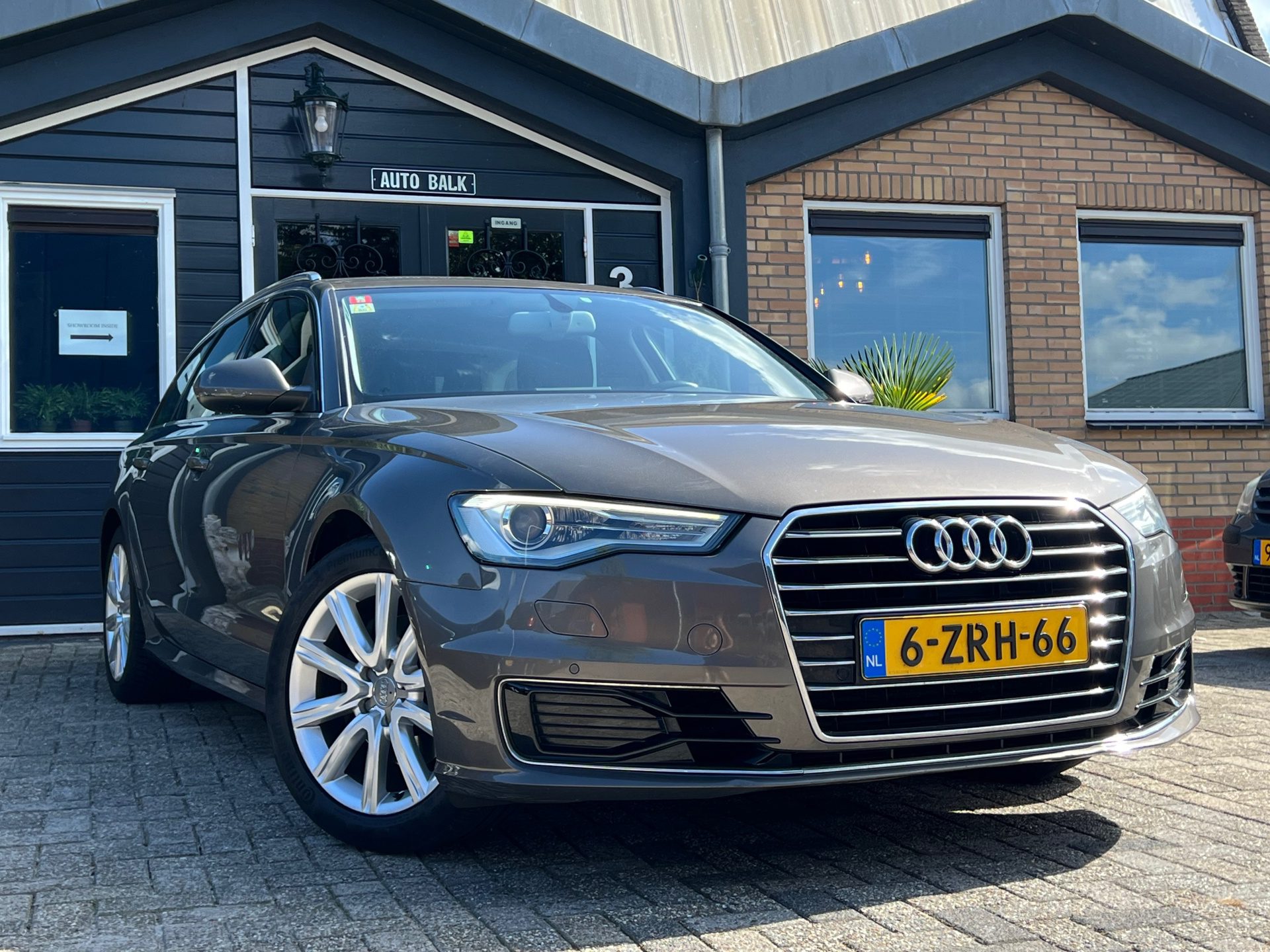 Audi A6 Avant 1.8 TFSI ultra Premium Edition | Dealeronderhouden + Eerste eigenaar |