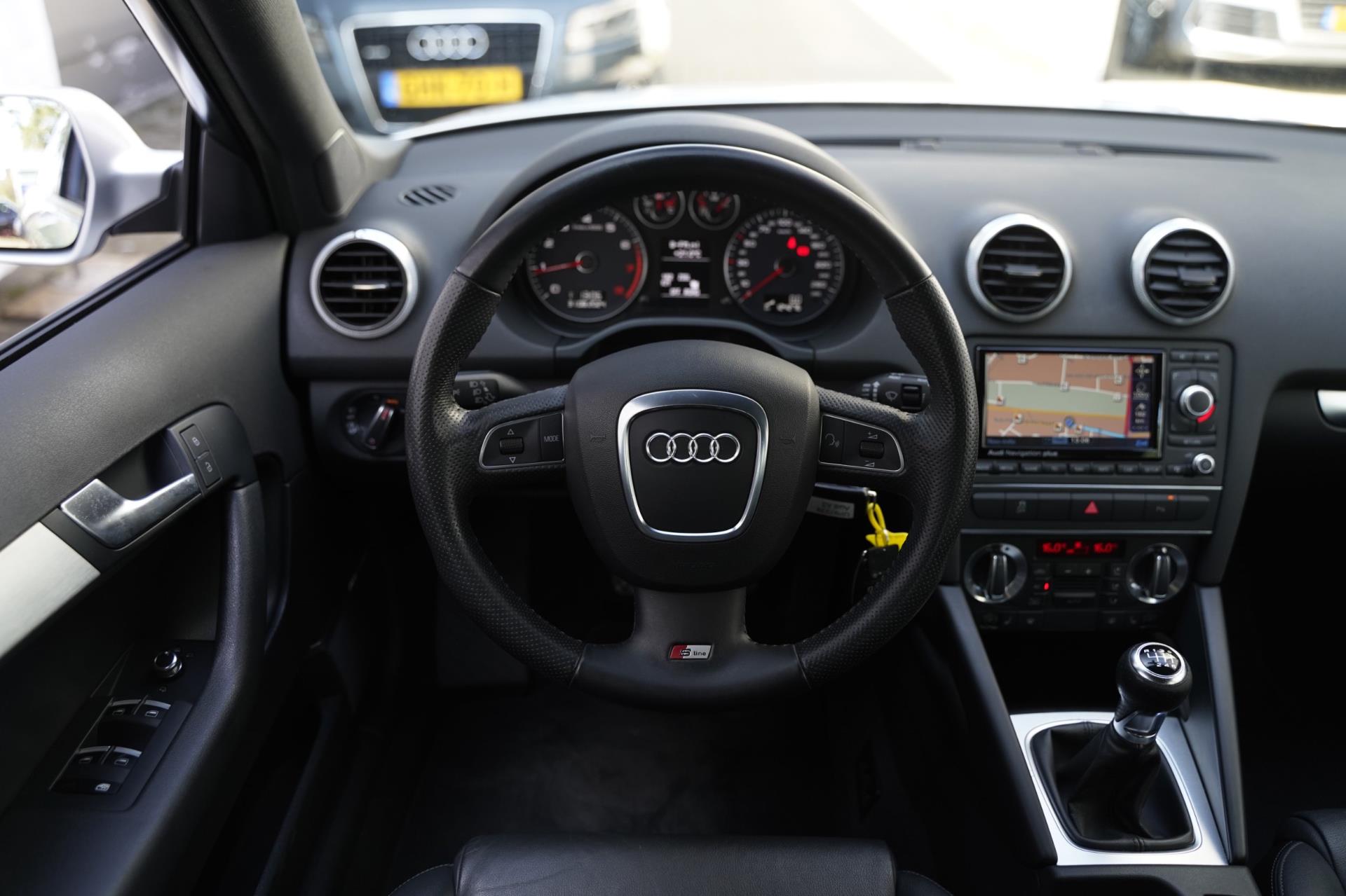 Audi A3 Sportback 1.8 TFSI 2x S line Leder, Led, Nette auto!