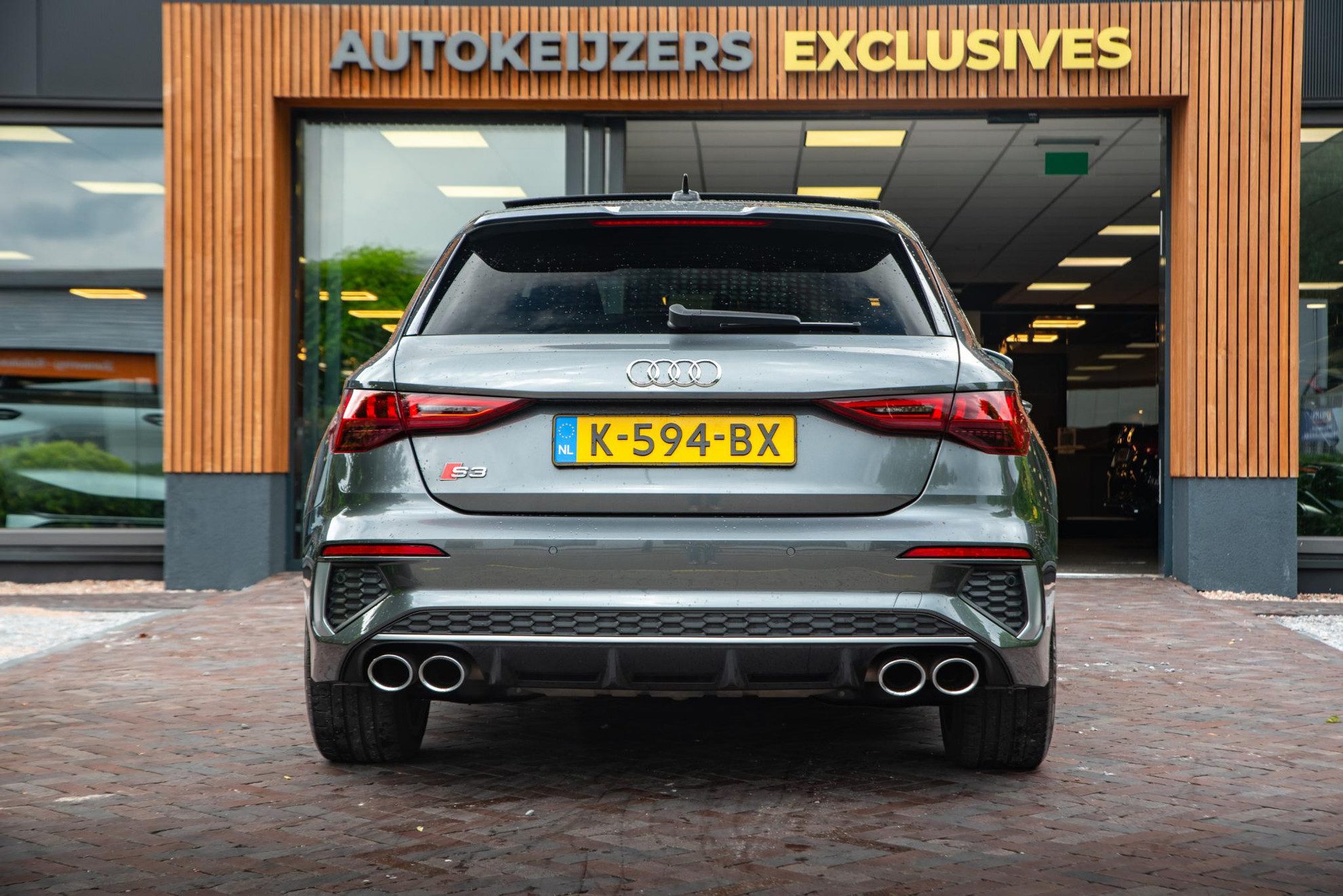 Audi A3 Sportback 2.0 TFSI S3 quattro Panodak B&O Leer Navigatie DAB+ LED